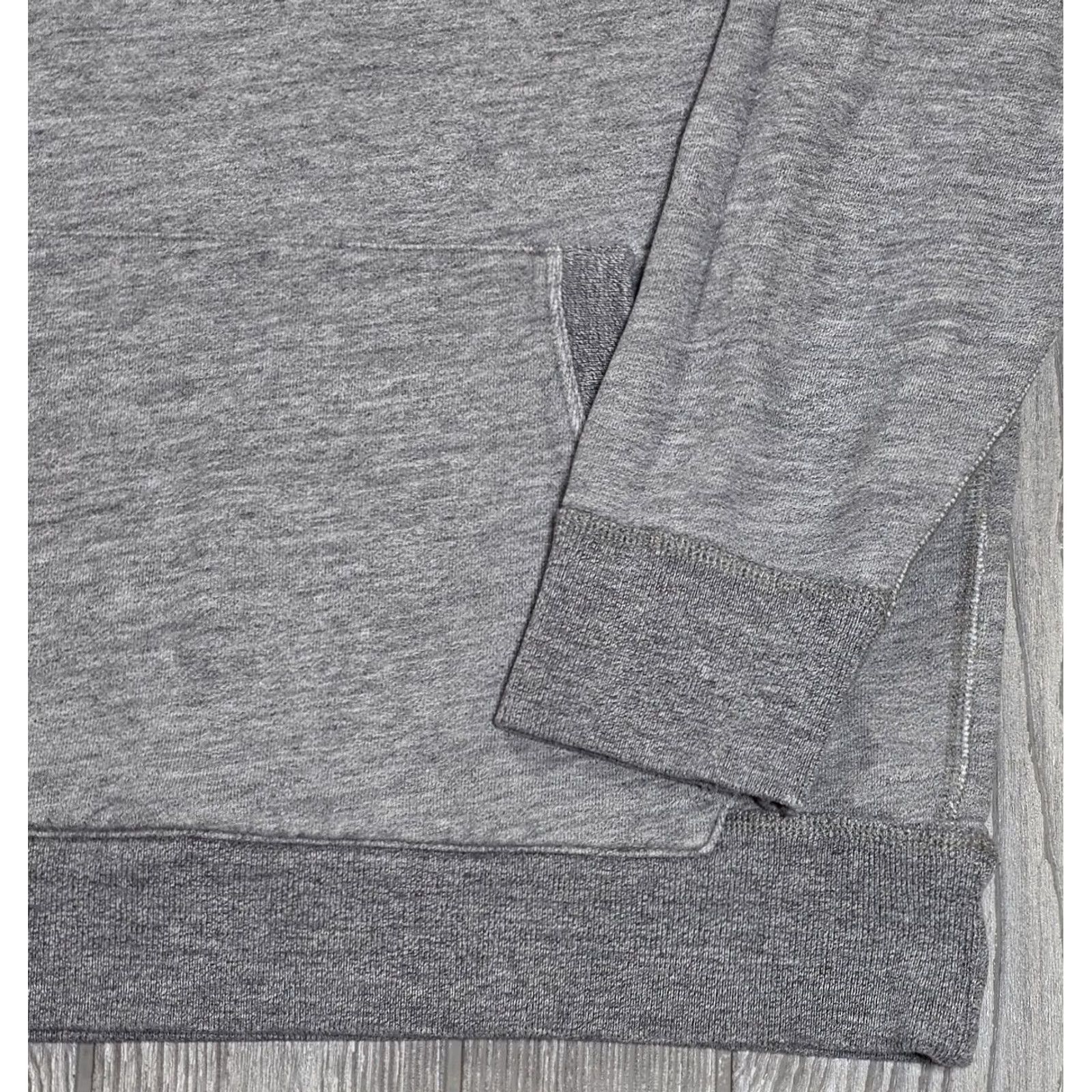 J.Crew J. Crew Sportswear Hoodie Mens LT Tall Pullover Fleece Hooded Sweatshirt Gray Heather Gray Logo Embroidered Pockets Drawstring Vintage Fleece Size US L / EU 52-54 / 3 - 3 Thumbnail