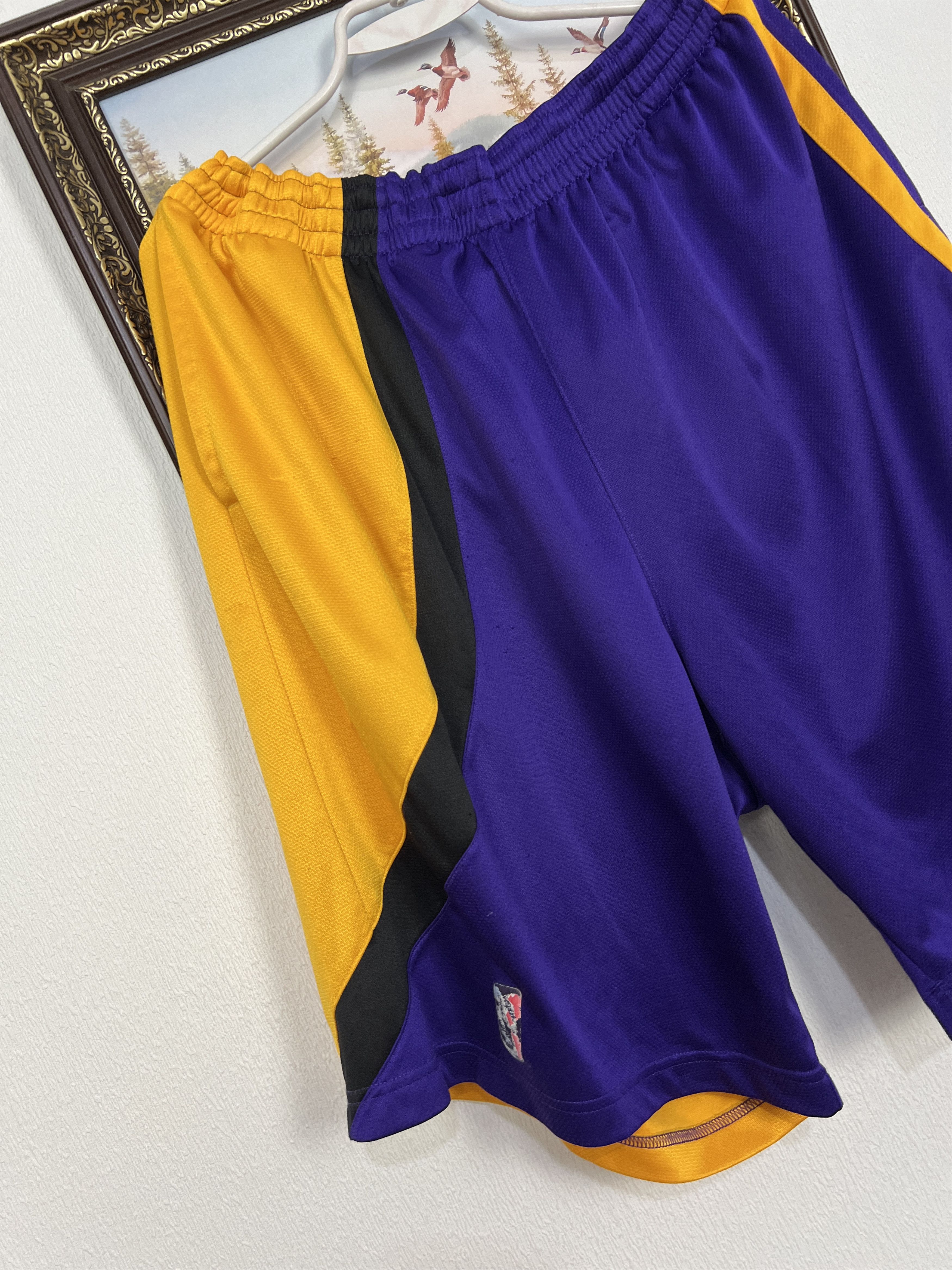 Adidas Vintage Adidas Los Angeles Lakers Bryant NBA Jersey Purple Size US 38 / EU 54 - 3 Thumbnail