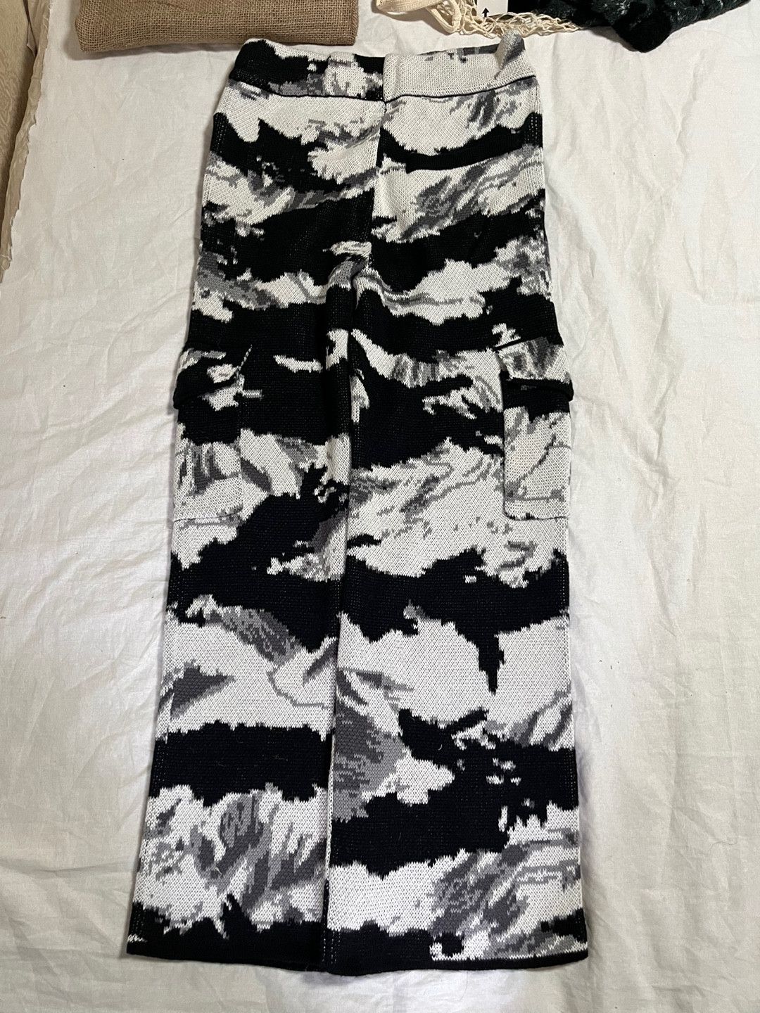 Siberia Hills 'TIGER KNIT' camoflauge cargo sweatpants Size US 32 / EU 48 - 5 Thumbnail