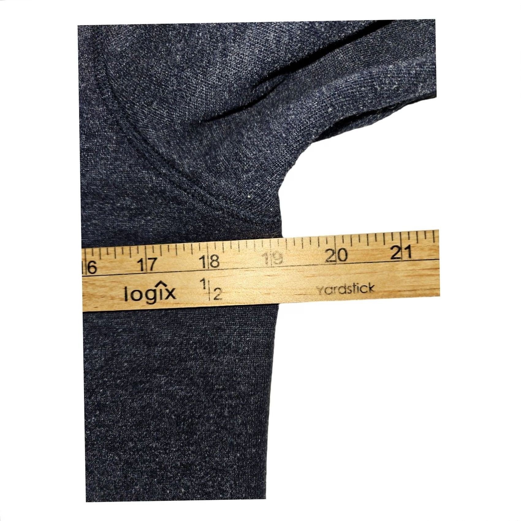 Victoria's Secret - "Victoria'S Secret Hoodie" clearly identifies the product Size M / US 6-8 / IT 42-44 - 3 Thumbnail