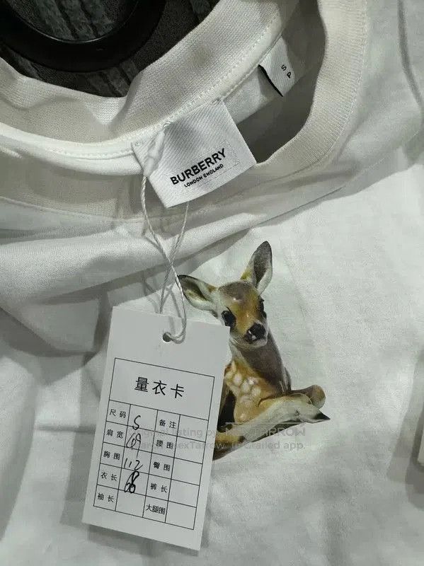 Burberry Burberry White Cotton Women's T-Shirt. Size S / US 4 / IT 40 - 3 Thumbnail