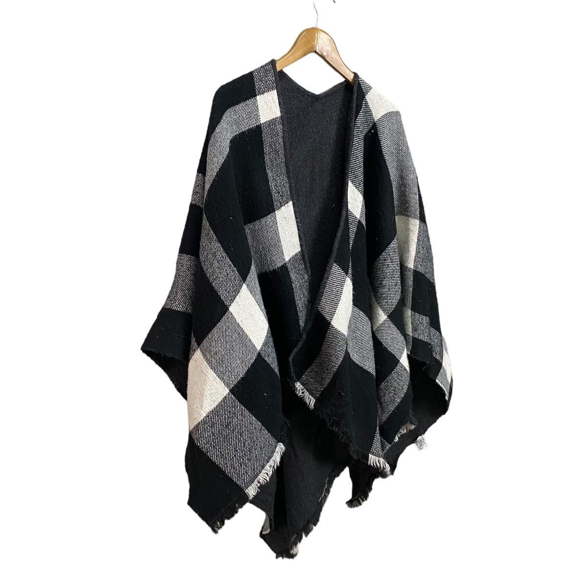 Japanese Brand × Uniqlo Uniqlo Plaid poncho Size US M / EU 48-50 / 2 - 2 Thumbnail