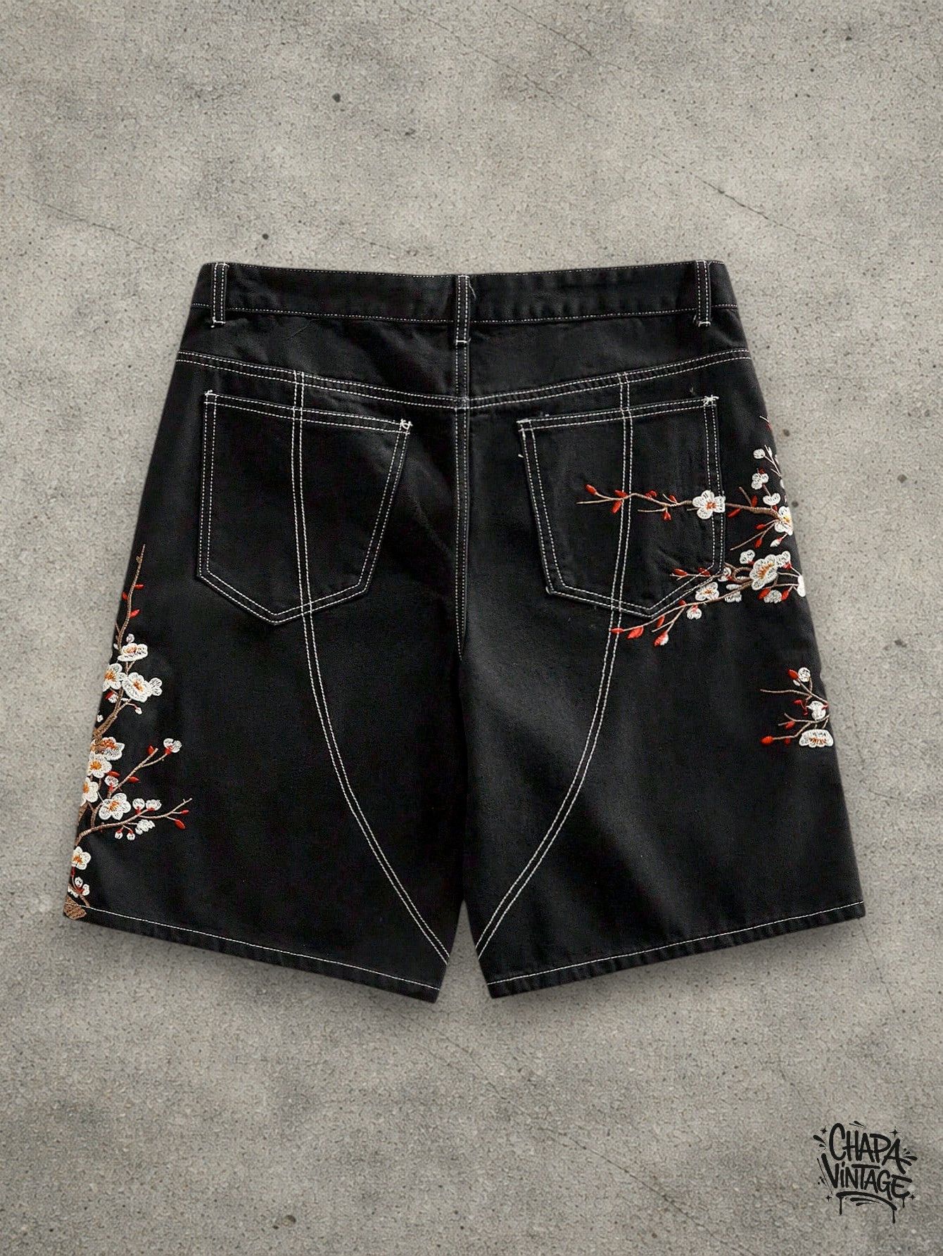 Vintage Flower jeans shorts Size US 32 / EU 48 - 2 Thumbnail