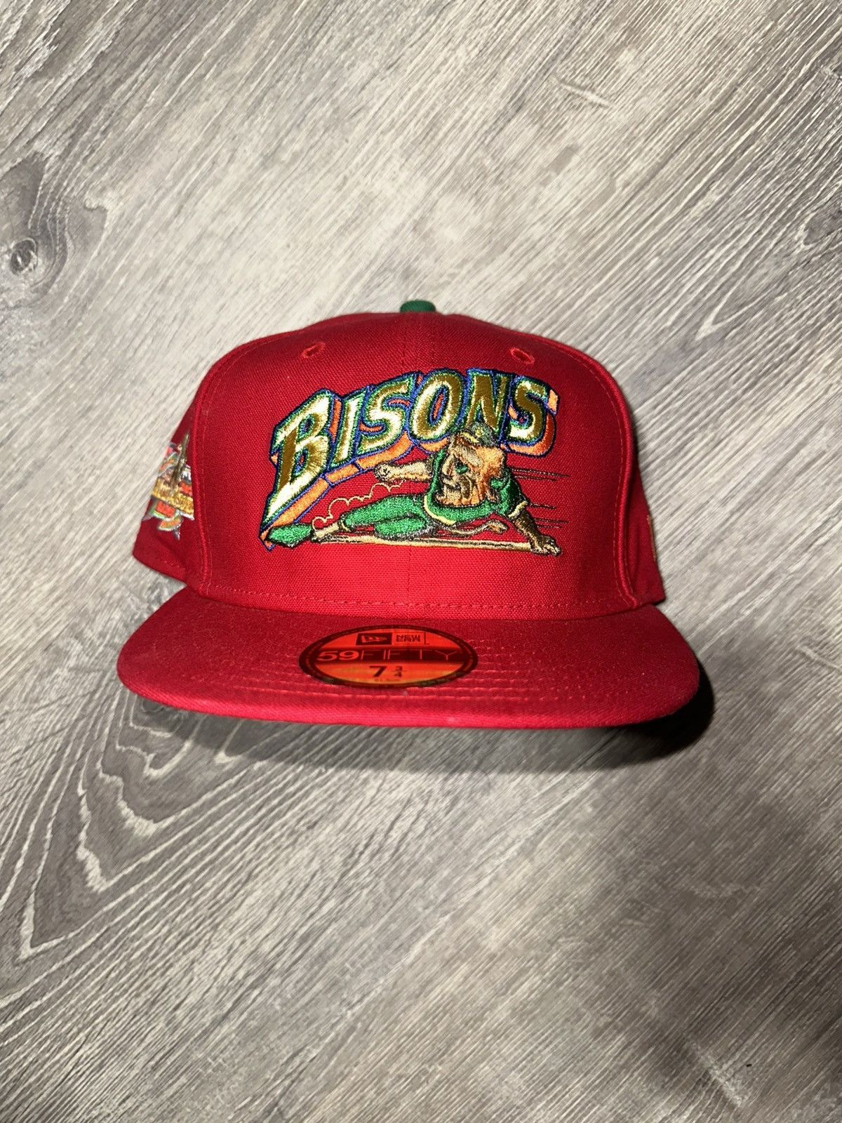 MyFitteds RARE OG LUCKY CHARM BISON MY FITTEDS 7 3/4 Size ONE SIZE - 1 Thumbnail