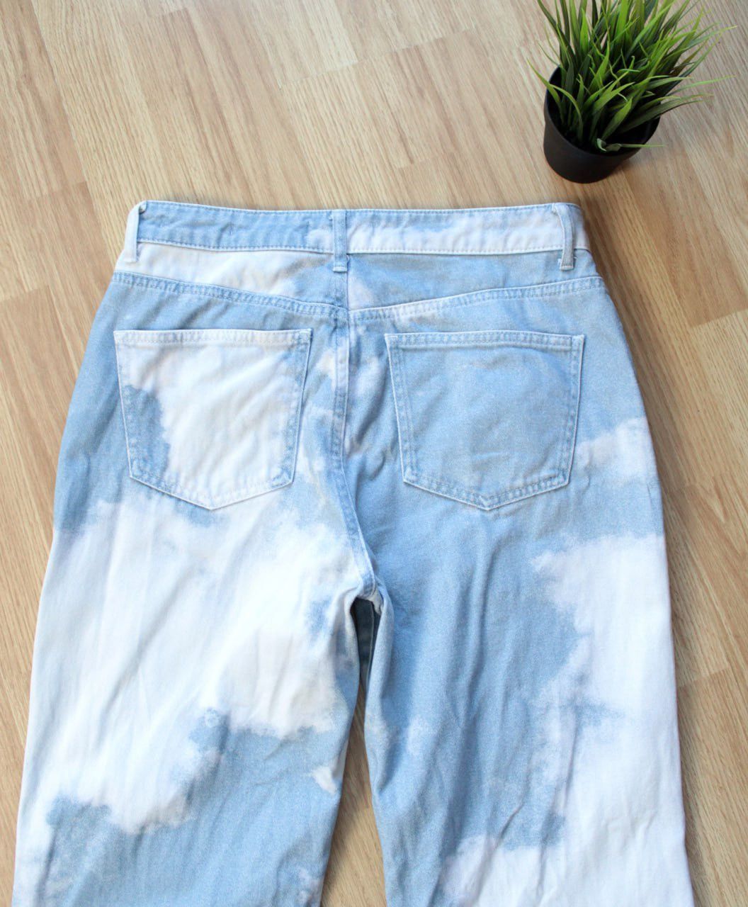 Jaded London 🔥 Jaded London Cloud Wash High-Waisted Jeans Denim Y2K Pants Size 30" / US 8 / IT 44 - 6 Thumbnail