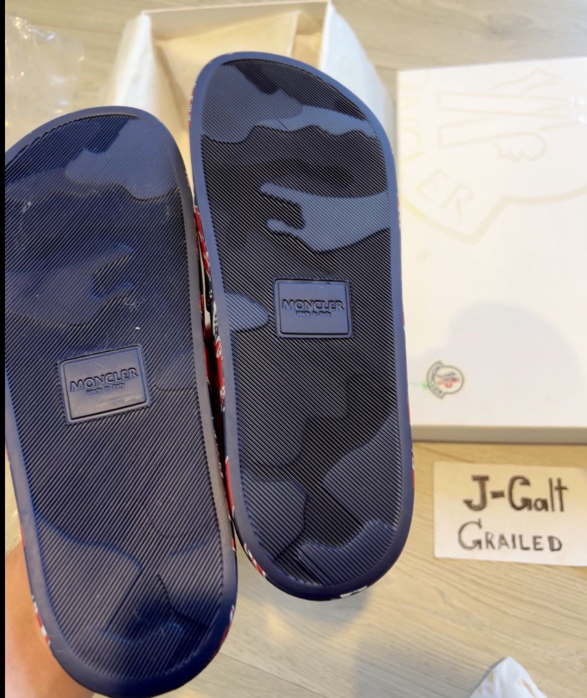 Moncler Moncler Blue Red Basile Embossed Logo Rubber Pool Slides 41 Size US 8 / EU 41 - 5 Thumbnail