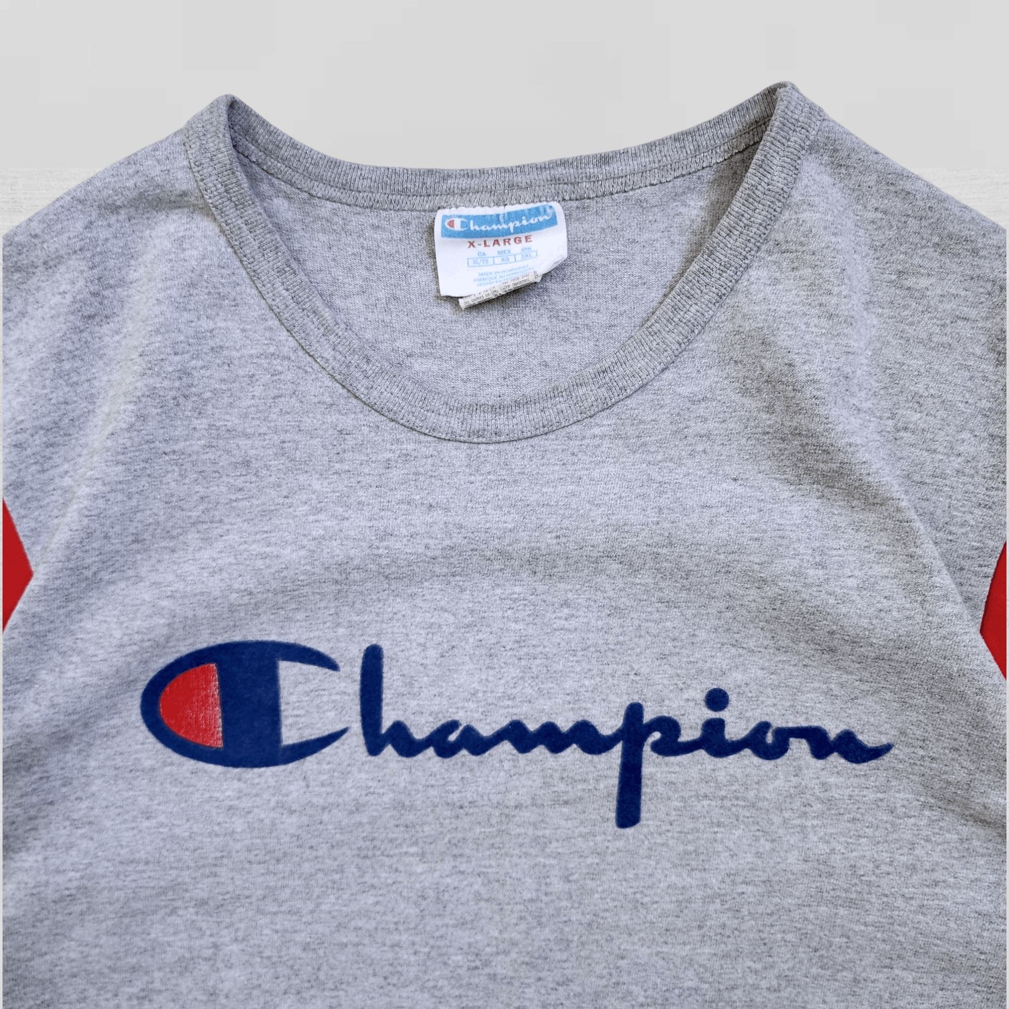 Champion Champion custom t-shirt grey-red, size XL, like new Size US XL / EU 56 / 4 - 5 Thumbnail