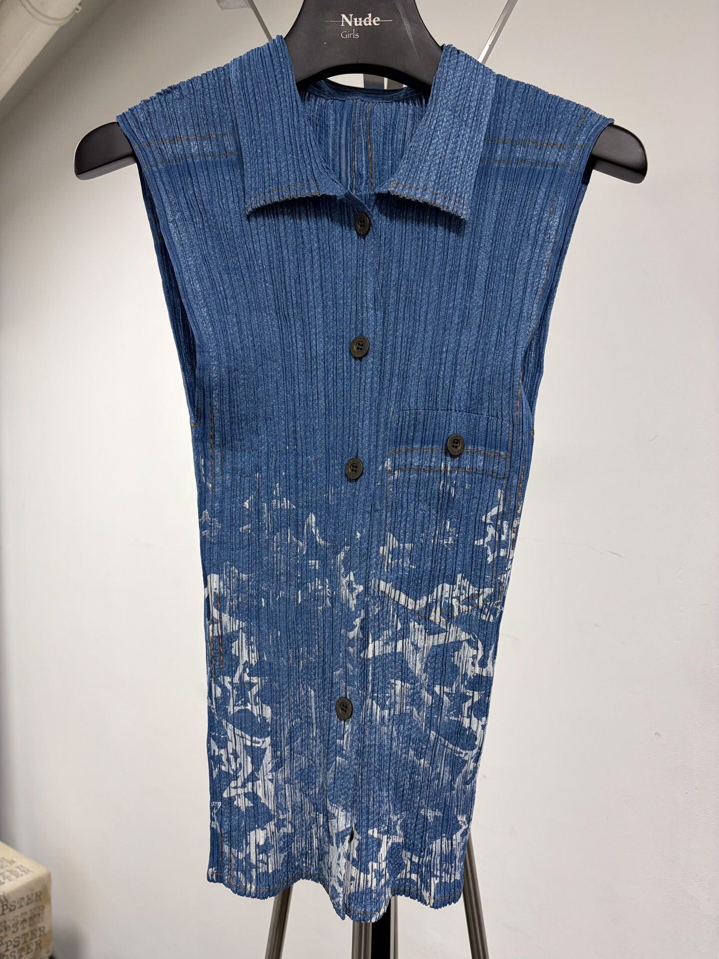 Pleats Please Issey Miyake Pleats Please ISSEY MIYAKE Denim Top Size XL / US 12-14 / IT 48-50 - 1 Thumbnail