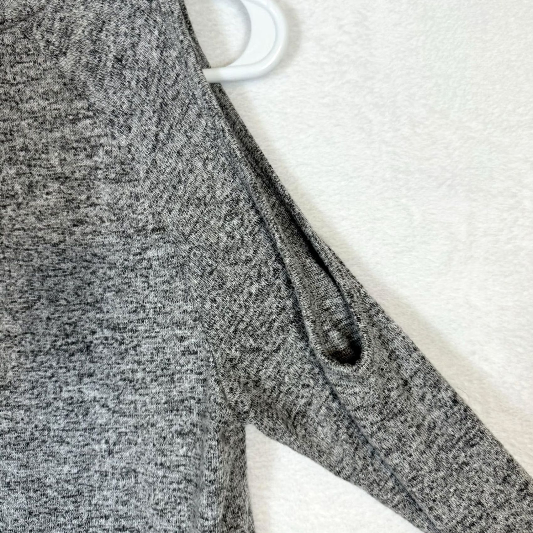 Vintage Philosophy Grey Shoulderless Long Sleeve Pullover Blouse Women Size S Size S / US 4 / IT 40 - 6 Thumbnail