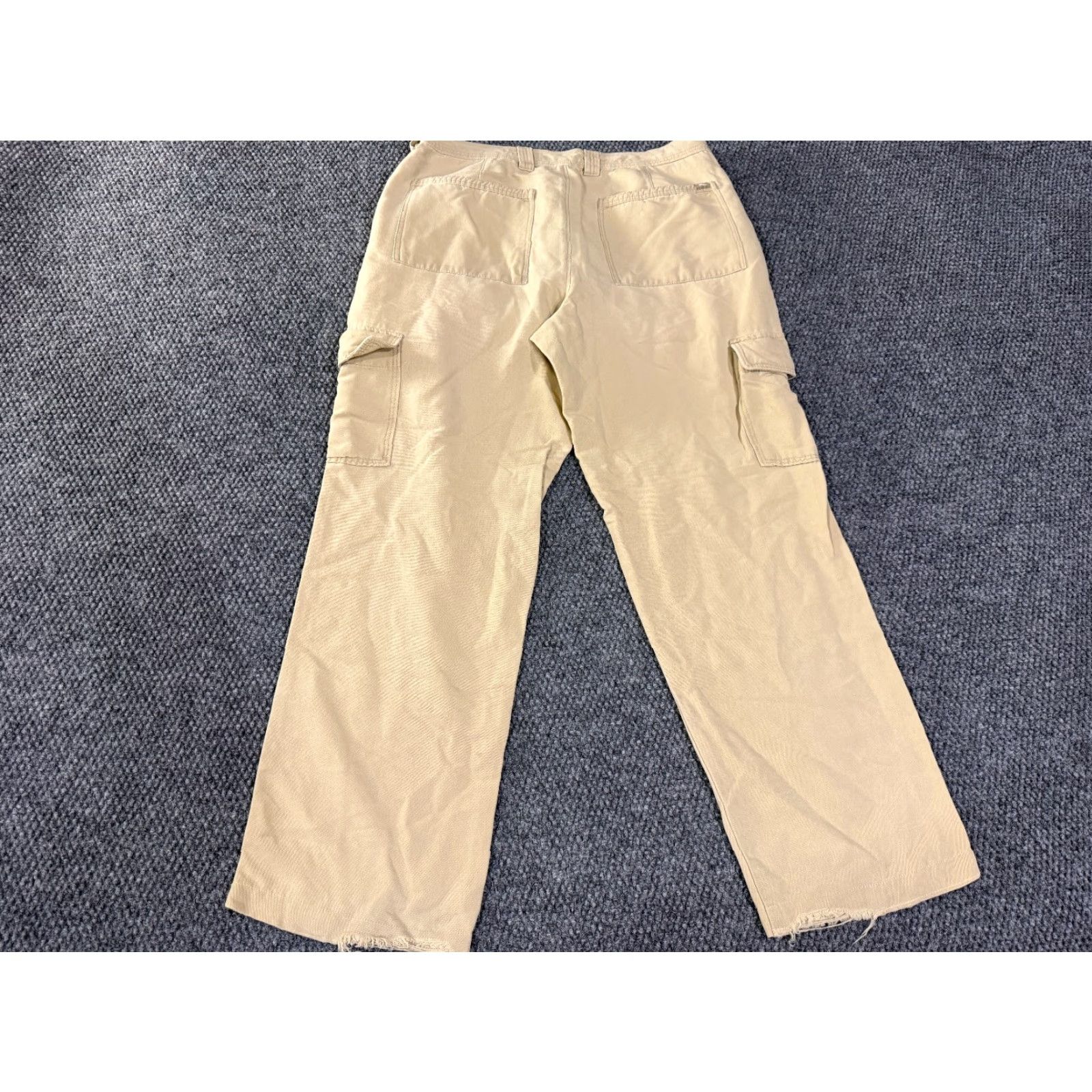 Tommy Bahama Tommy Bahama Pants Mens 32X30 Chino Flat Front Cargo Casual Beige Beige Pockets Modern 32 in Inseam Mens Regular Straight Cotton Size US 30 / EU 46 - 6 Thumbnail