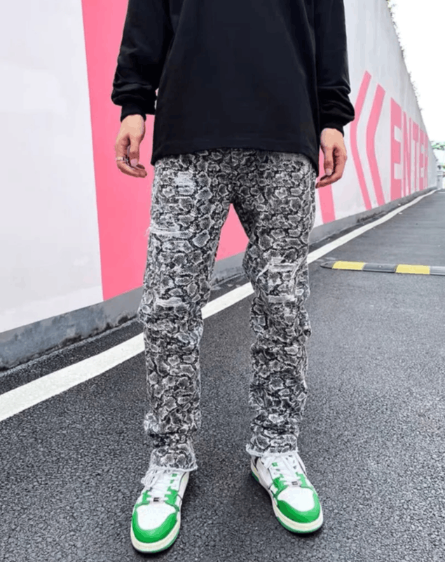 Japanese Brand Streetwear Snake Jeans Size US 34 / EU 50 - 2 Thumbnail