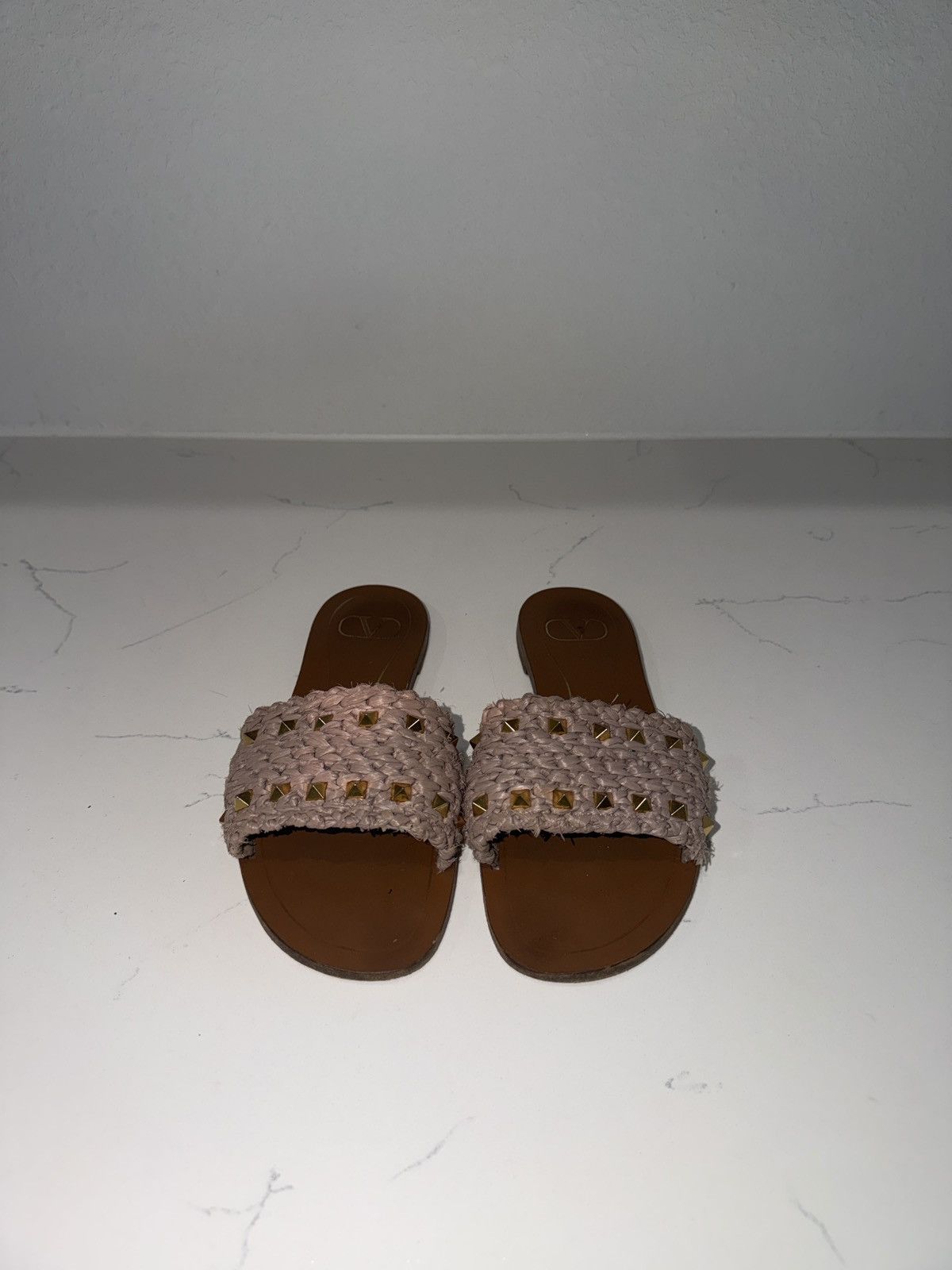 Valentino VALENTINO ROCKSTUD ACCENTS STRAW FLATS Size US 7 / IT 37 - 1 Thumbnail