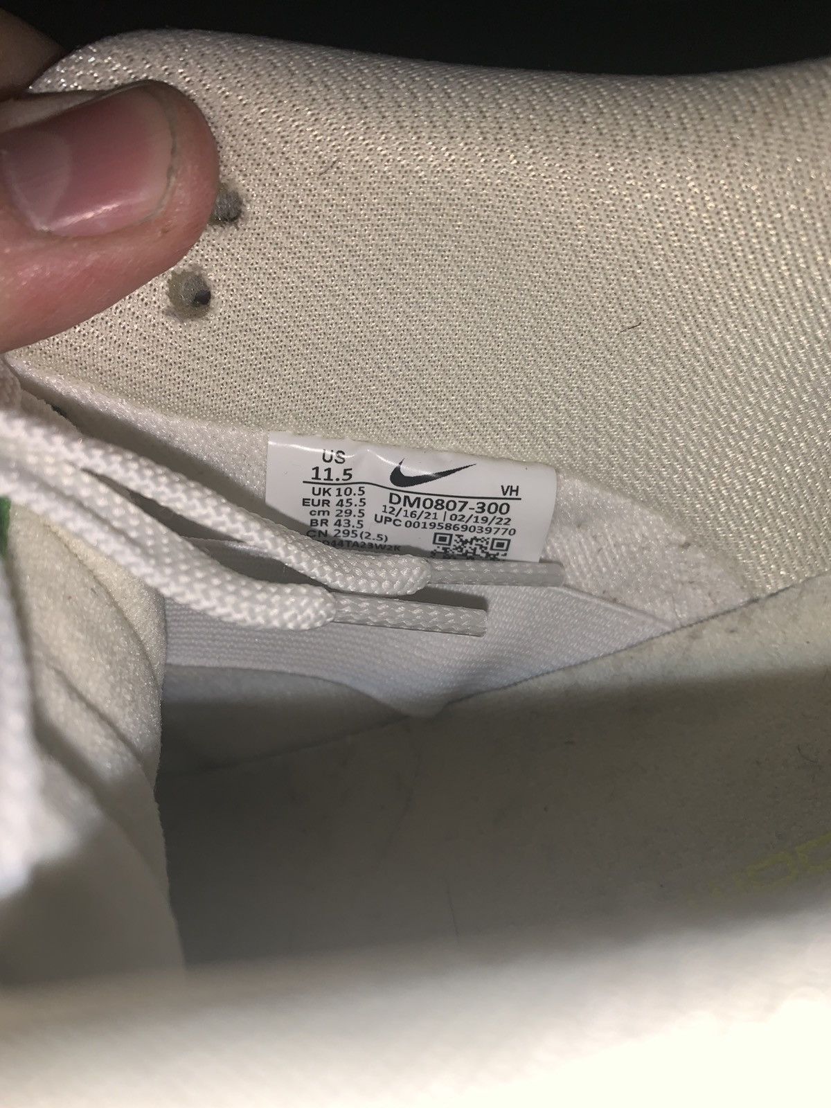Nike 2022 Nike Sb Dunk Low Green Apple Size US 11.5 / EU 44-45 - 6 Thumbnail