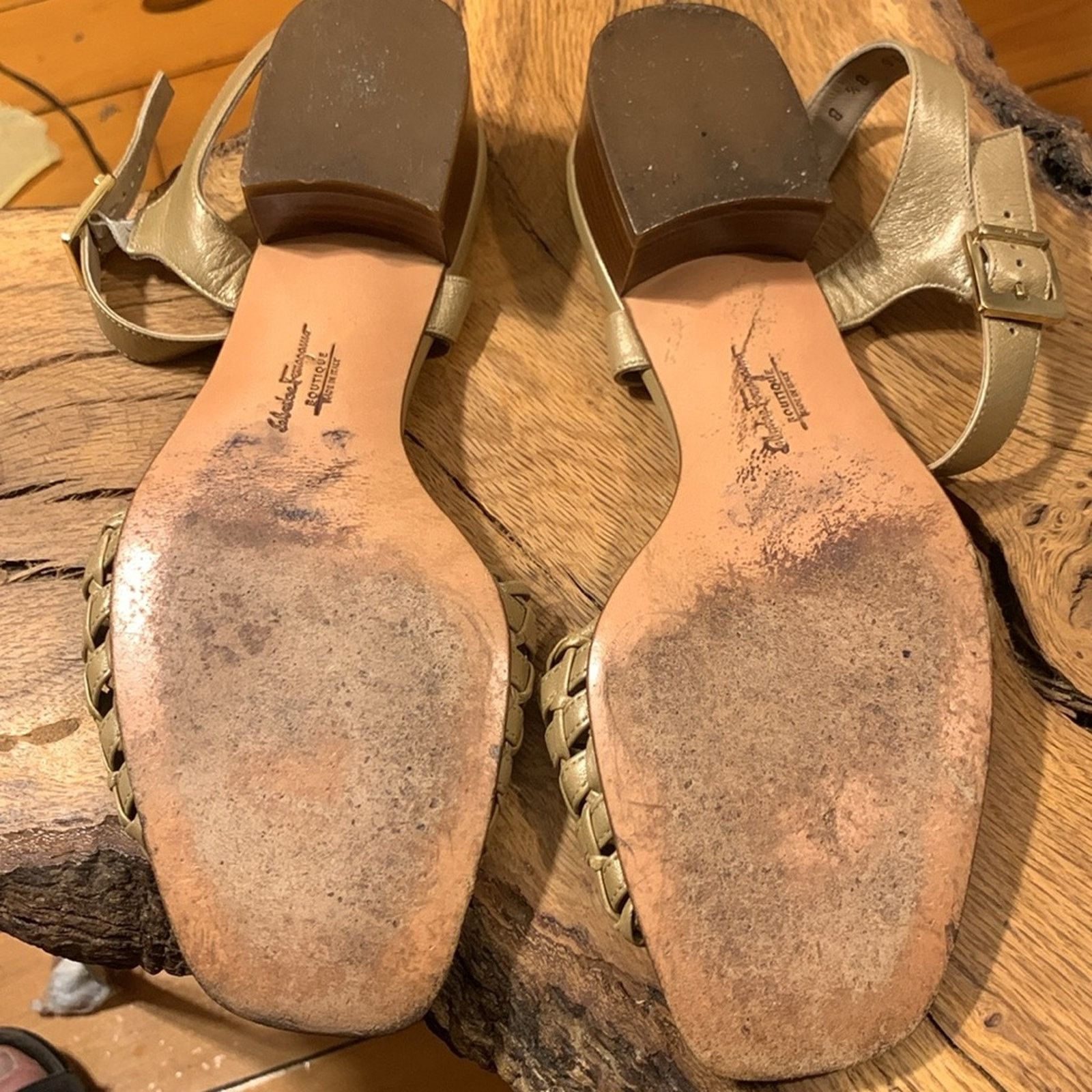 Salvatore Ferragamo Salvatore Ferragamo woven metallic tan beige sandals Size US 8.5 / IT 38.5 - 10 Thumbnail