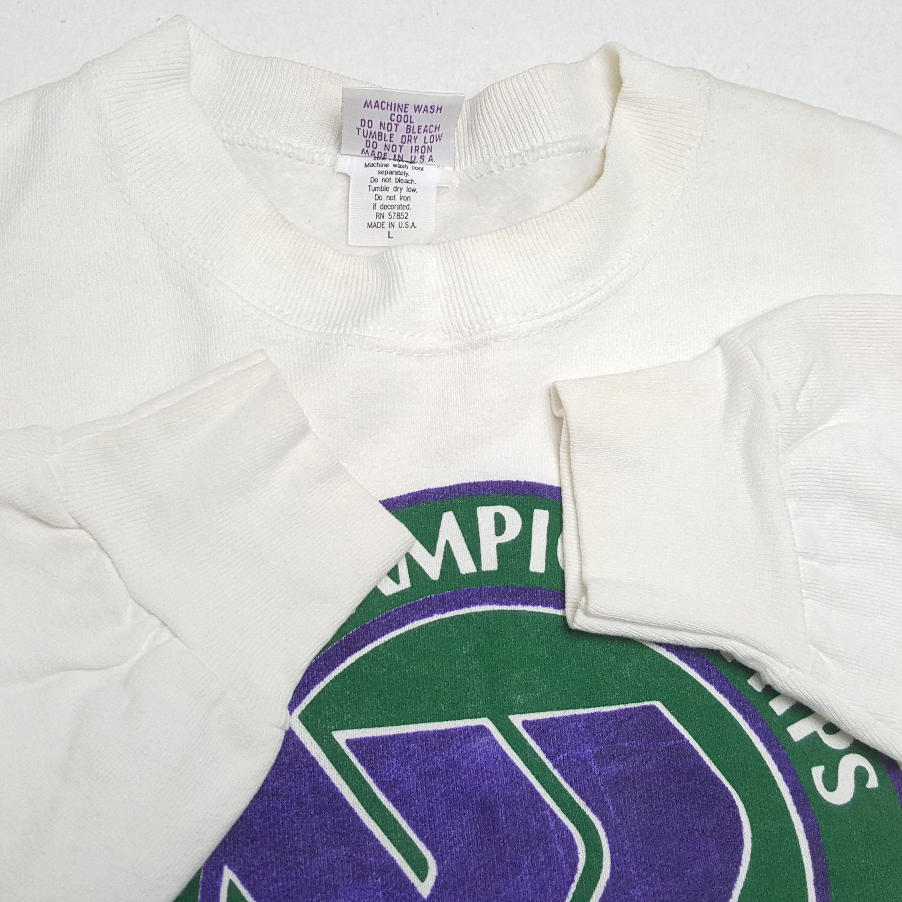 Vintage THE CHAMPIONSHIP WIMBLEDON Vintage Sweatshirt Size US L / EU 52-54 / 3 - 7 Thumbnail