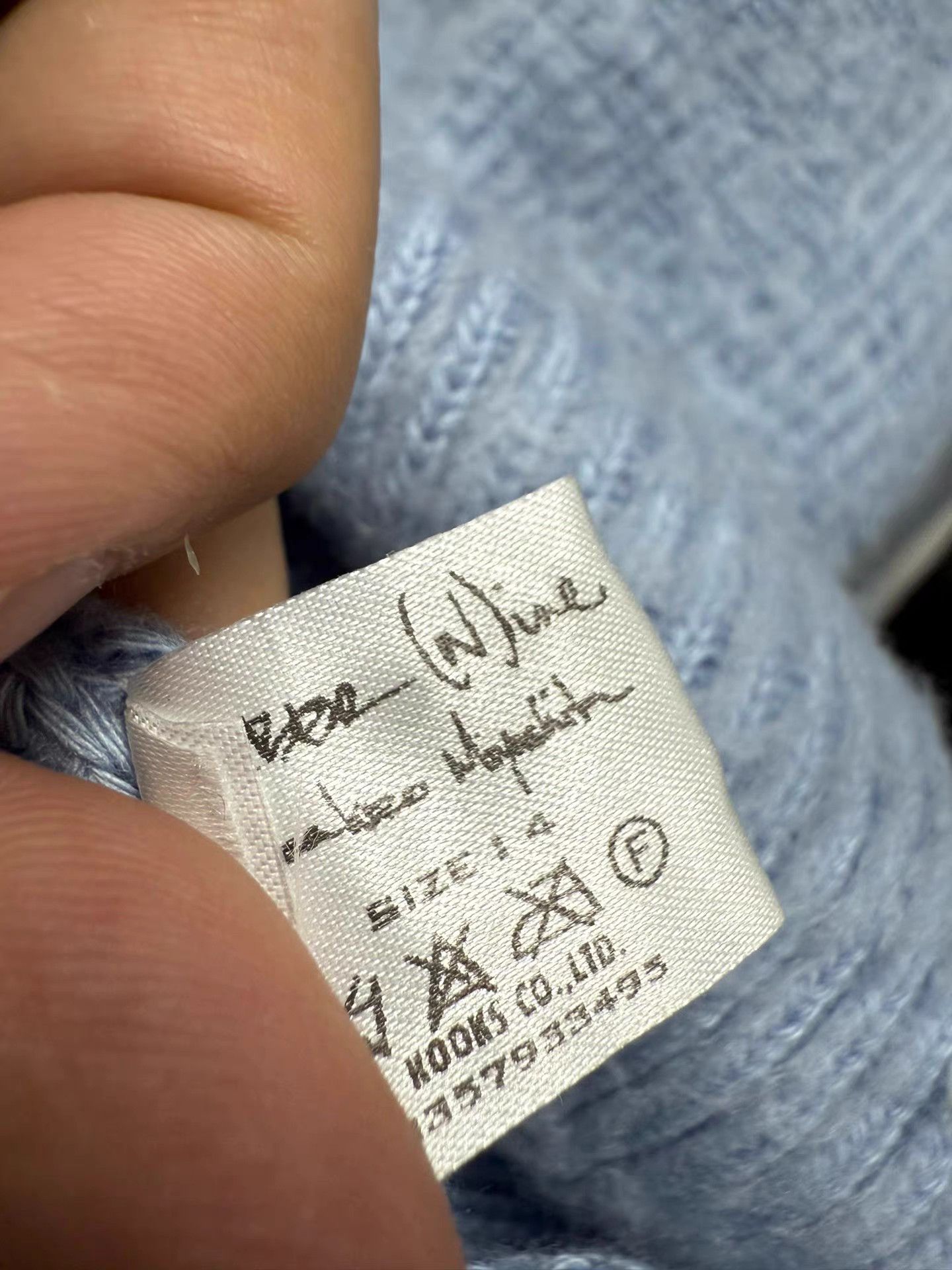 Number (N)ine Number (N)ine 03AW Kurt Cobain Fuzzy V-Neck Sweater K20 Size US XL / EU 56 / 4 - 7 Thumbnail