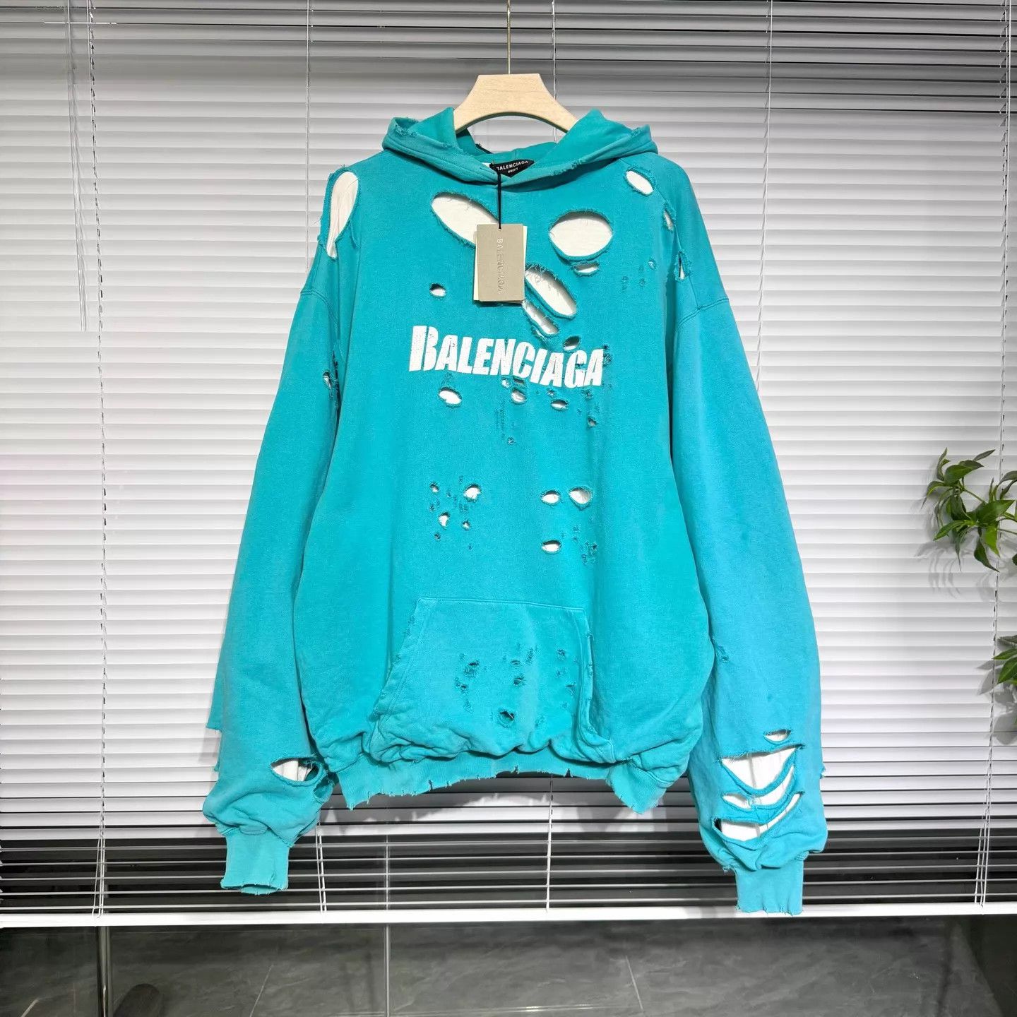 Balenciaga Balenciaga Hoodie Lake Blue XS Distressed Double Layer Logo Size US XS / EU 42 / 0 - 1 Thumbnail