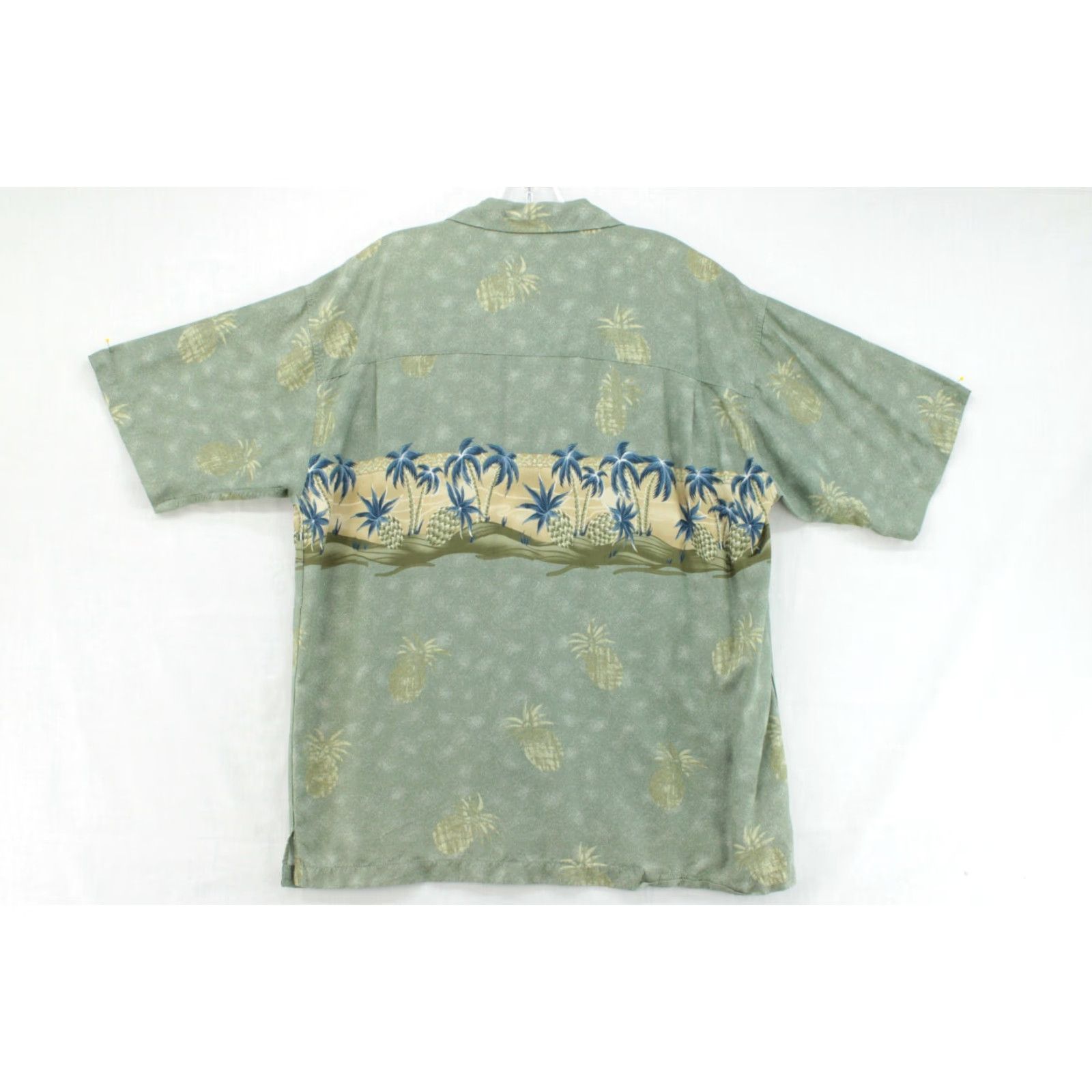 Hilo Hattie VINTAGE Hilo Hattie Shirt Men's Large Green Hawaiian Vacation Pineapple Short Sleeve Shirt Size US L / EU 52-54 / 3 - 3 Thumbnail