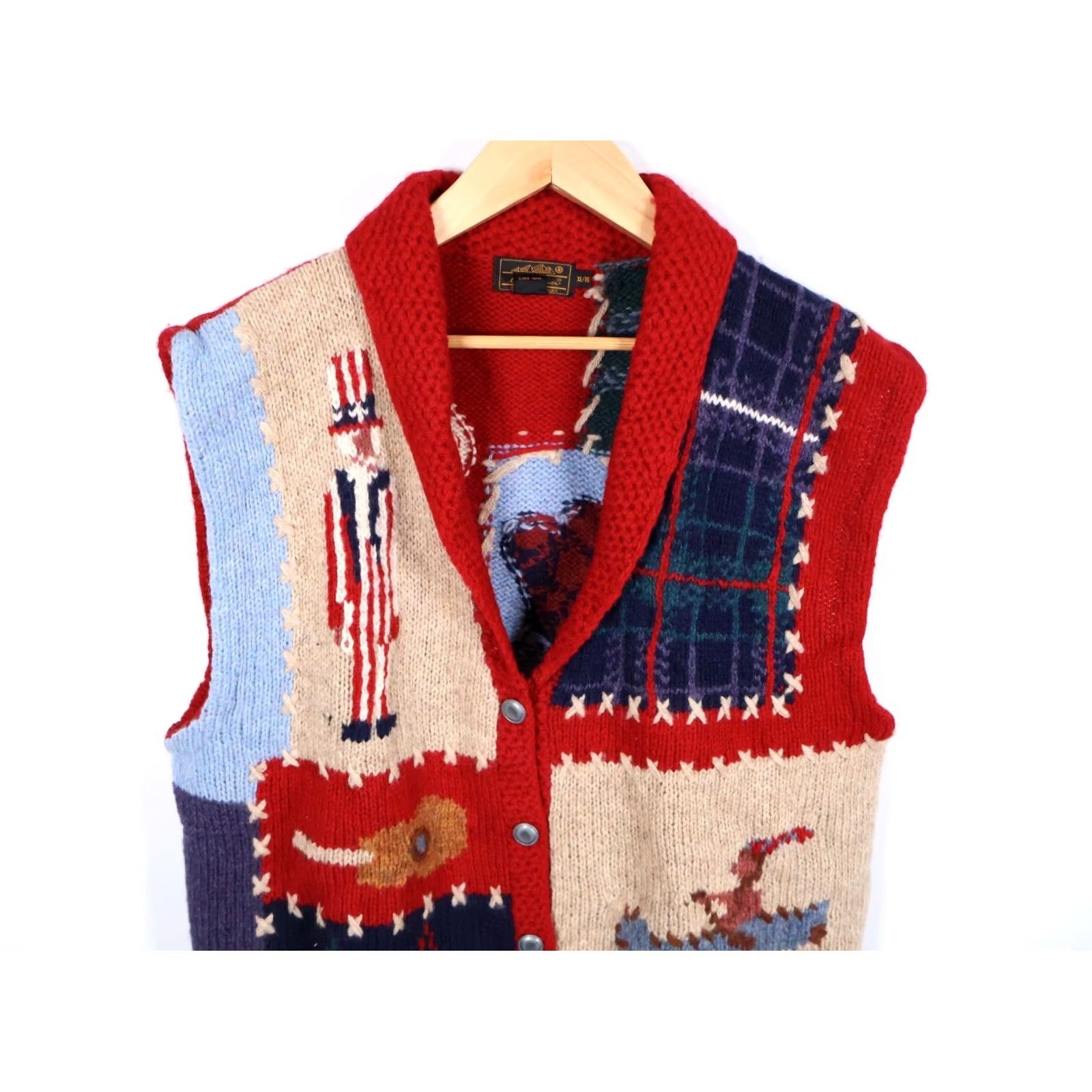Eddie Bauer VINTAGE Eddie Bauer Sweater Vest Knit Wool Patchwork Red 90s XL Women’s Womens Size XL / US 12-14 / IT 48-50 - 7 Thumbnail