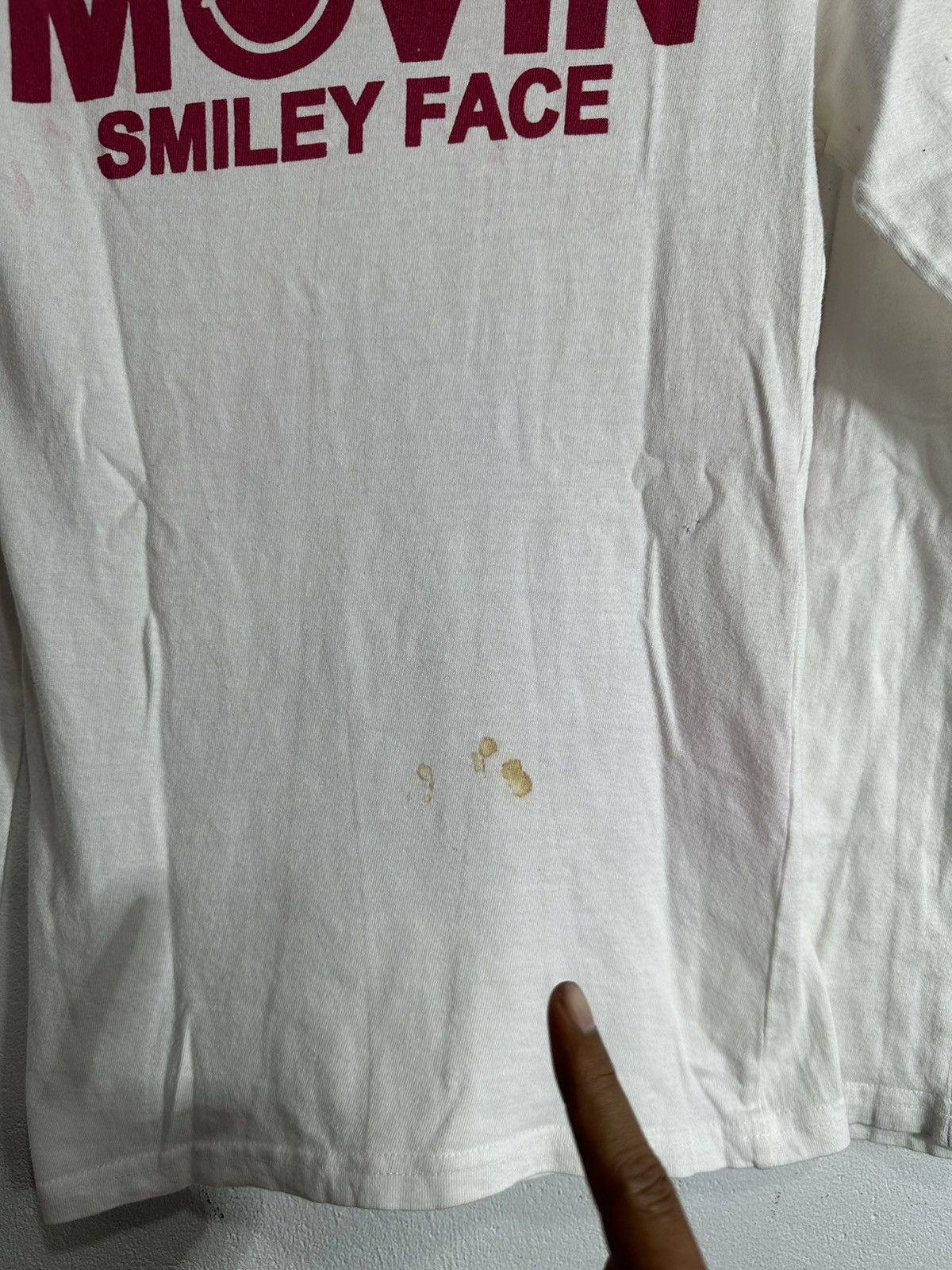 Japanese Brand Trashed KEEP ON MOVIN SMILEY FACE LONG SLEEVE TEE Size S / US 4 / IT 40 - 9 Thumbnail