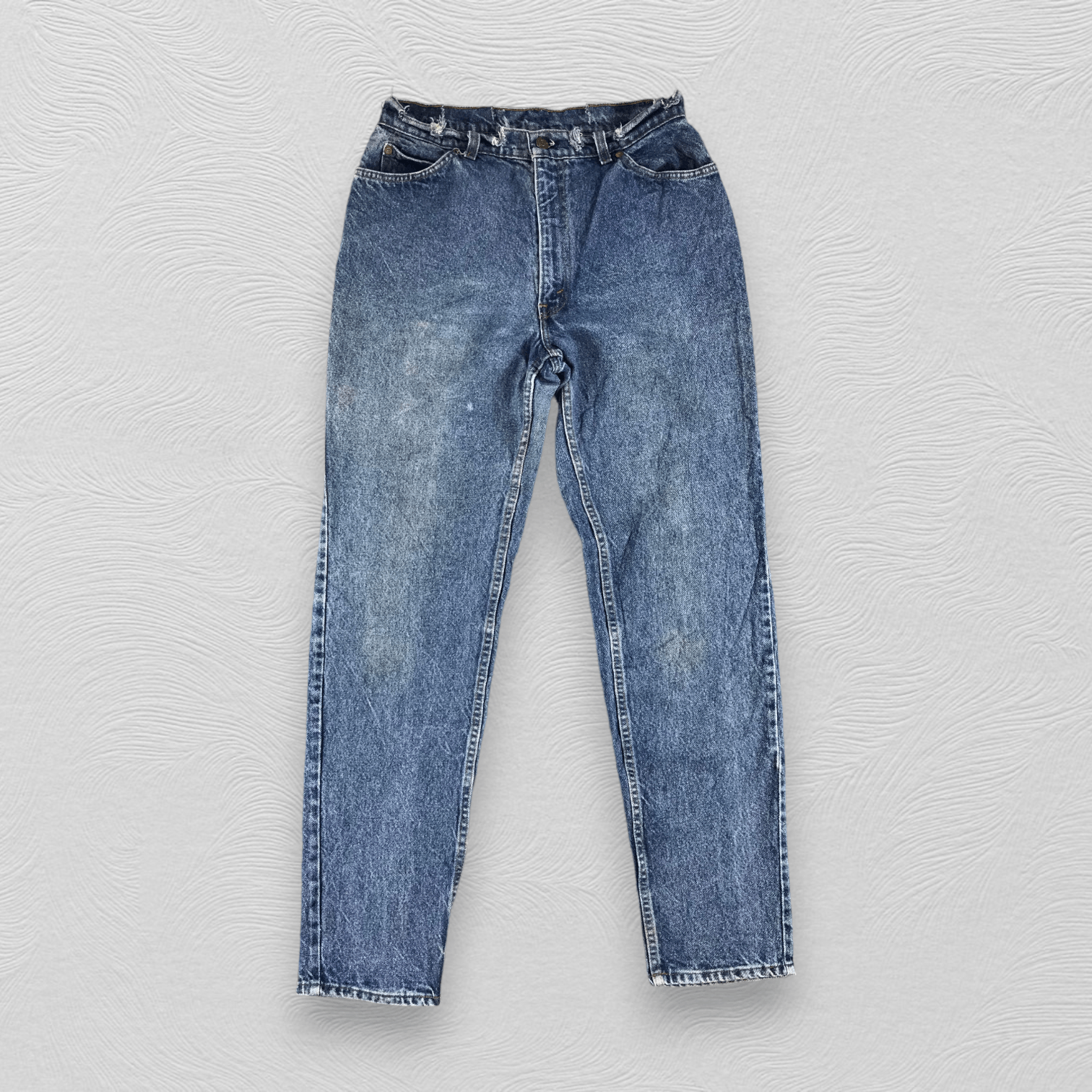 Levi's Vintage Levis White Tab Distressed Jeans KJ231 Size US 31 - 1 Thumbnail