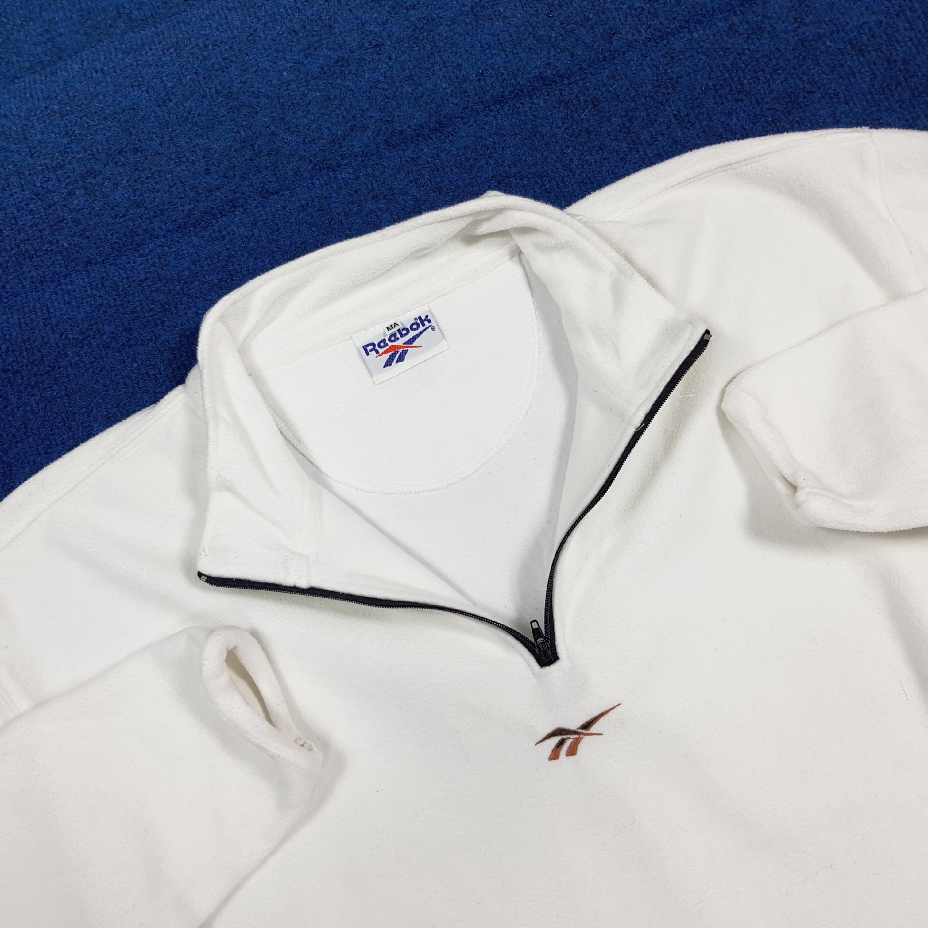Reebok Vintage Reebok Sportswear Half Zipper Sweatshirt C303N17 Size US L / EU 52-54 / 3 - 6 Thumbnail