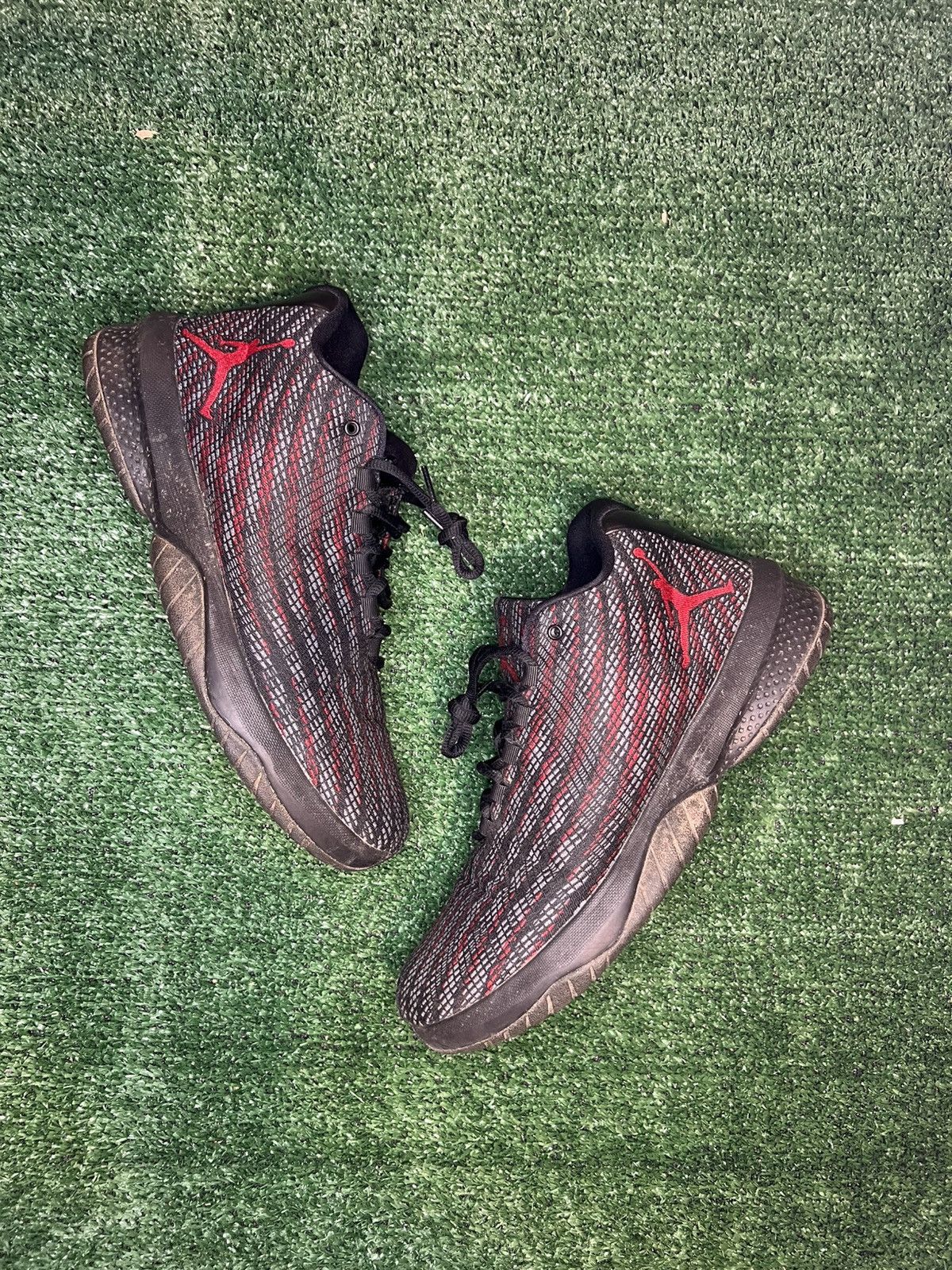 Jordan Brand Jordan B.Fly 'Bred' Men’s Size 11.5 881444-005 Size US 11.5 / EU 44-45 - 1 Thumbnail