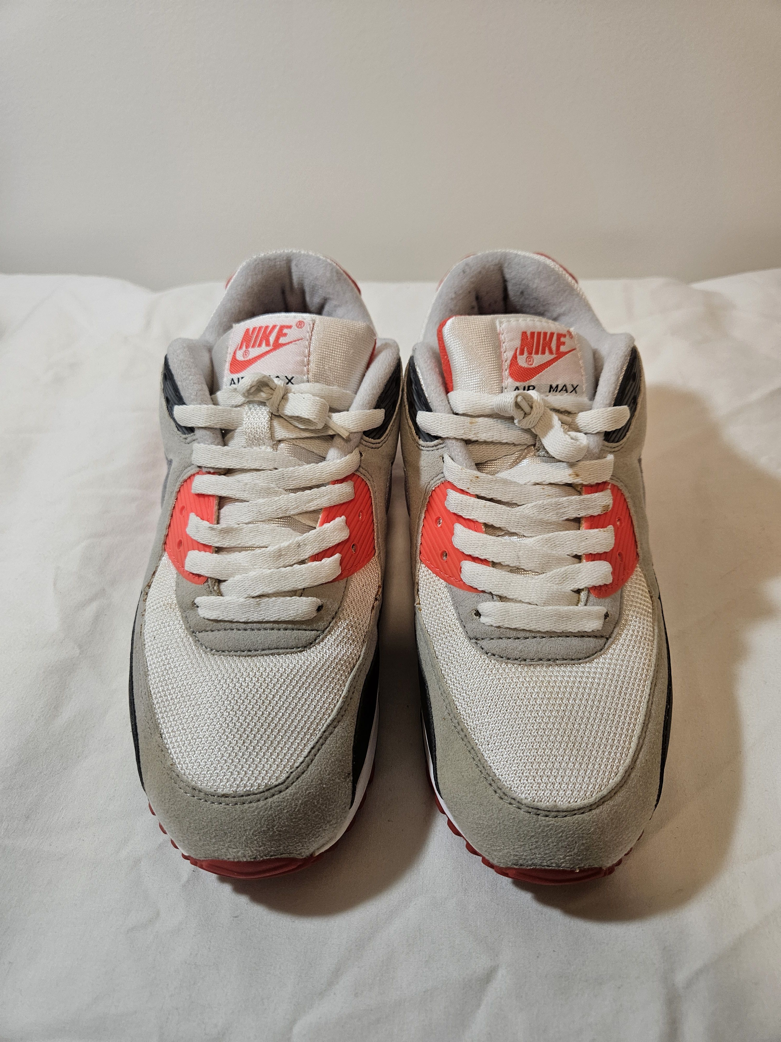 Nike 2005 Nike Air Max 90 Infrared Hall Of Air shoes Size US 8.5 / EU 41-42 - 2 Thumbnail
