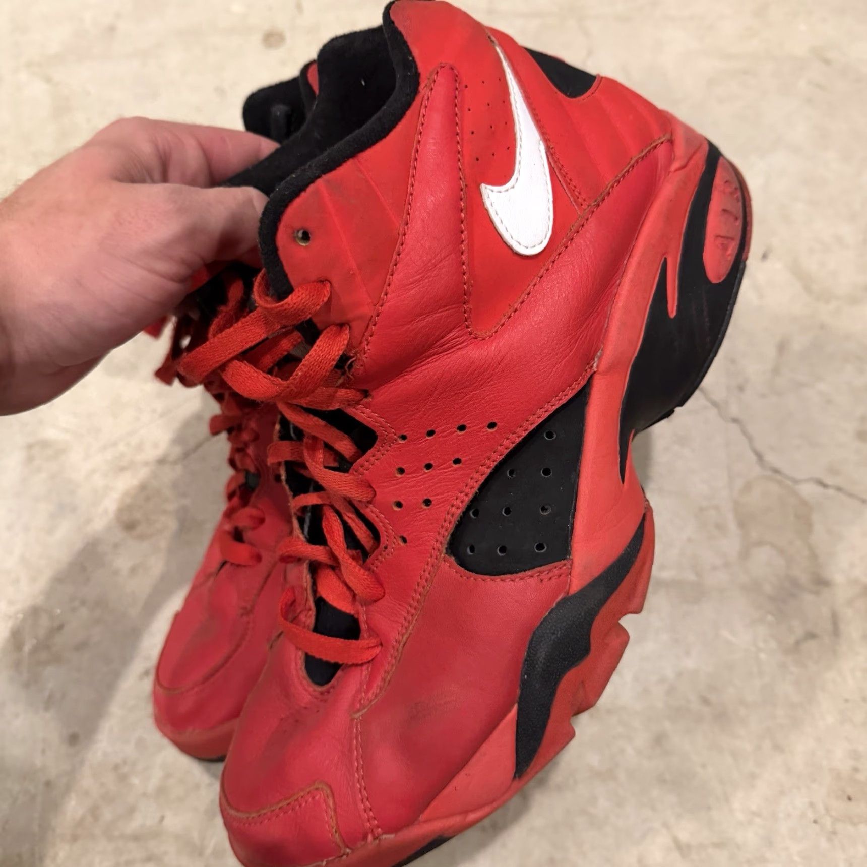 Nike VINTAGE Nike Air Maestro 2 II QS Trifecta Red Black Think 16 Size 9.5 AJ9281-600 Men Sneaker Basketball Nike Air QS 2018 Size ONE SIZE - 5 Thumbnail