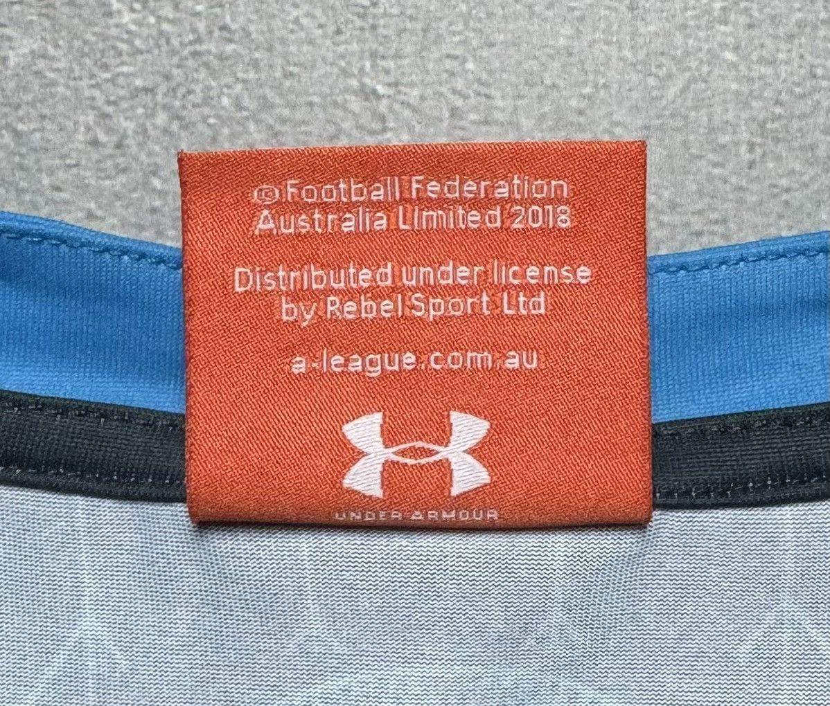 Under Armour Sydney 2019/21 Third Shirt Jersey Under Armour #9 Le Fondre Size US M / EU 48-50 / 2 - 17 Thumbnail