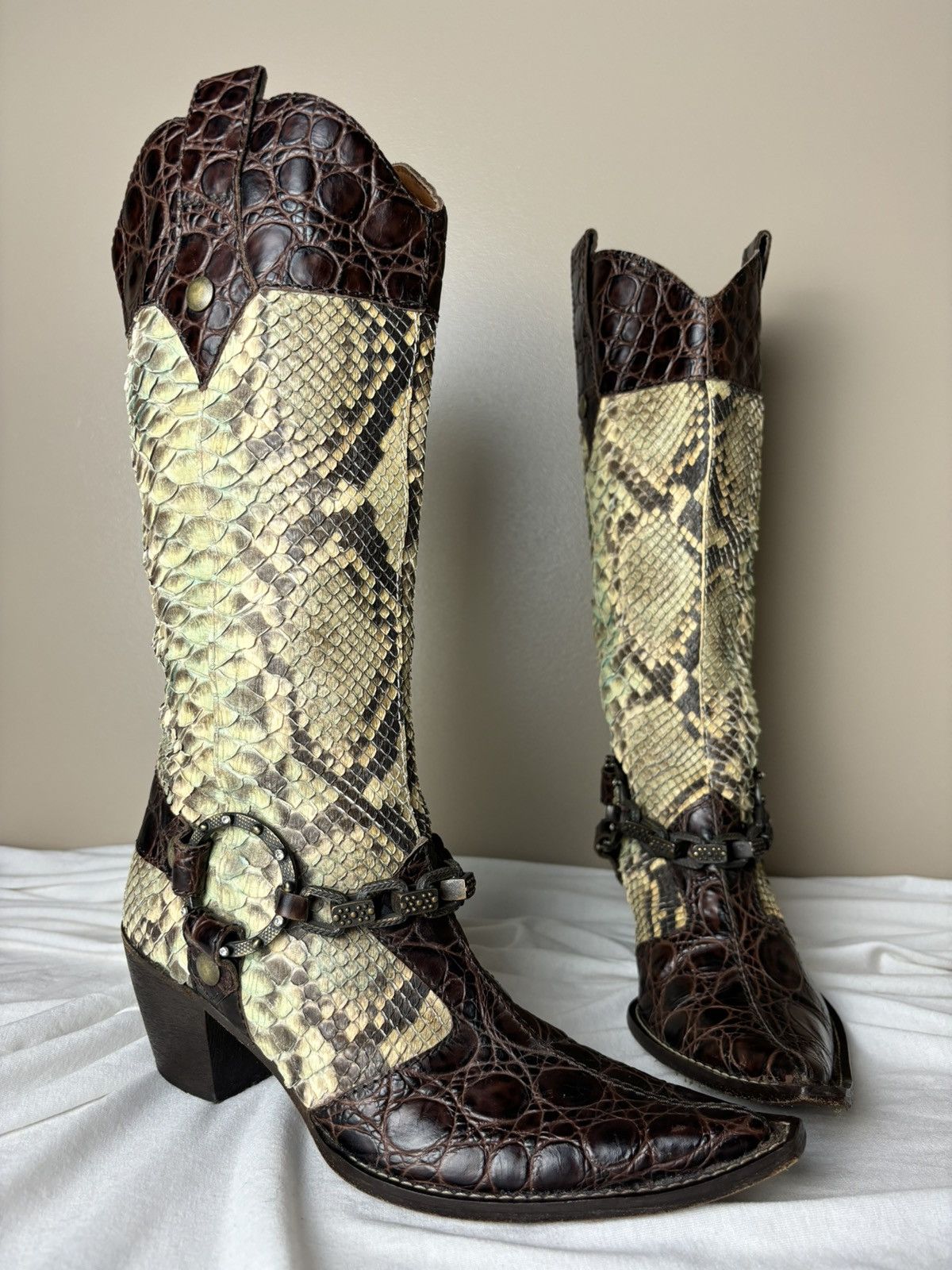 Vintage Real animal skin leather high vintage boots Cossacks Size US 6 / IT 36 - 1 Thumbnail