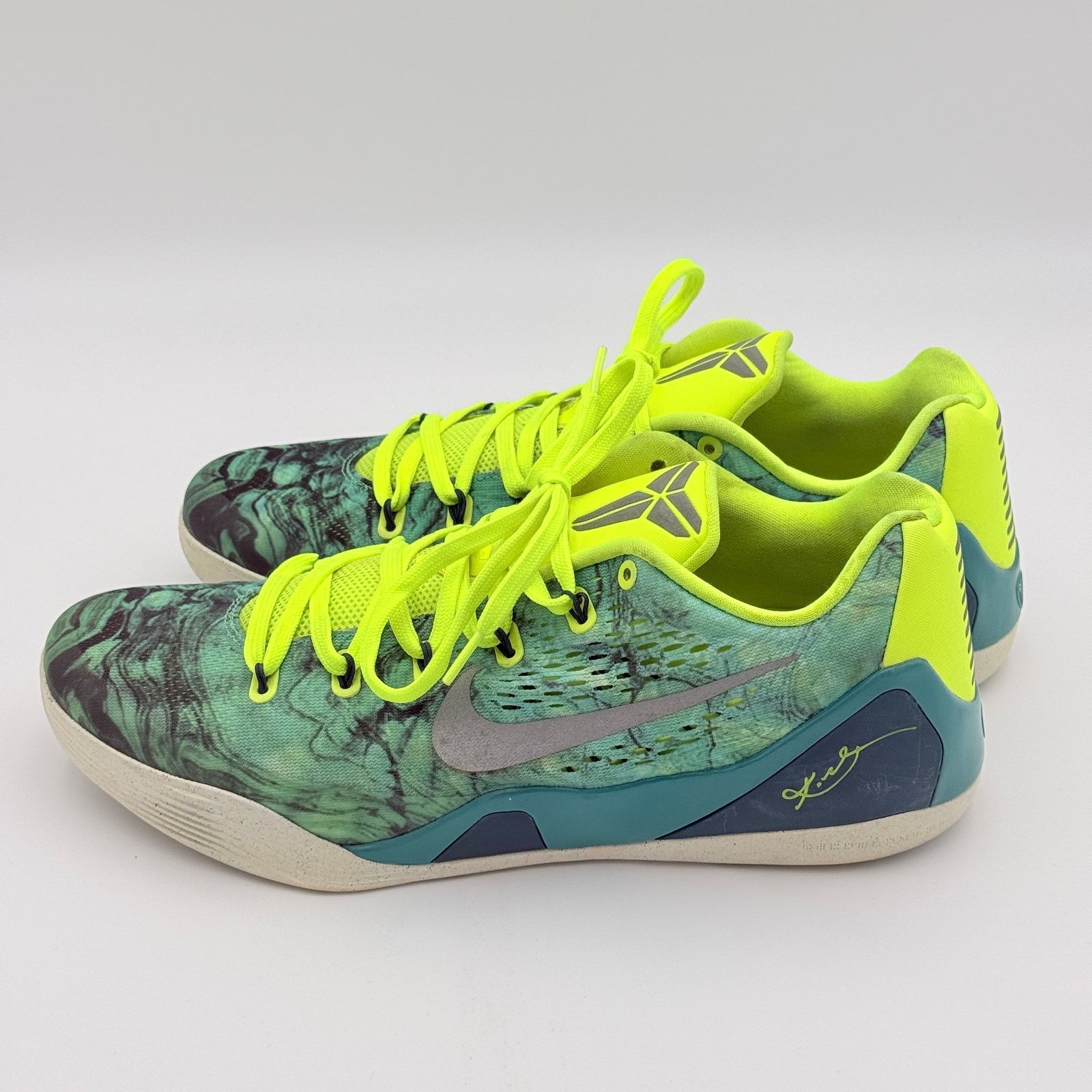 Nike Nike Kobe 9 EM Low 'Easter' - Size 12china Size US 12 / EU 45 - 1 Thumbnail