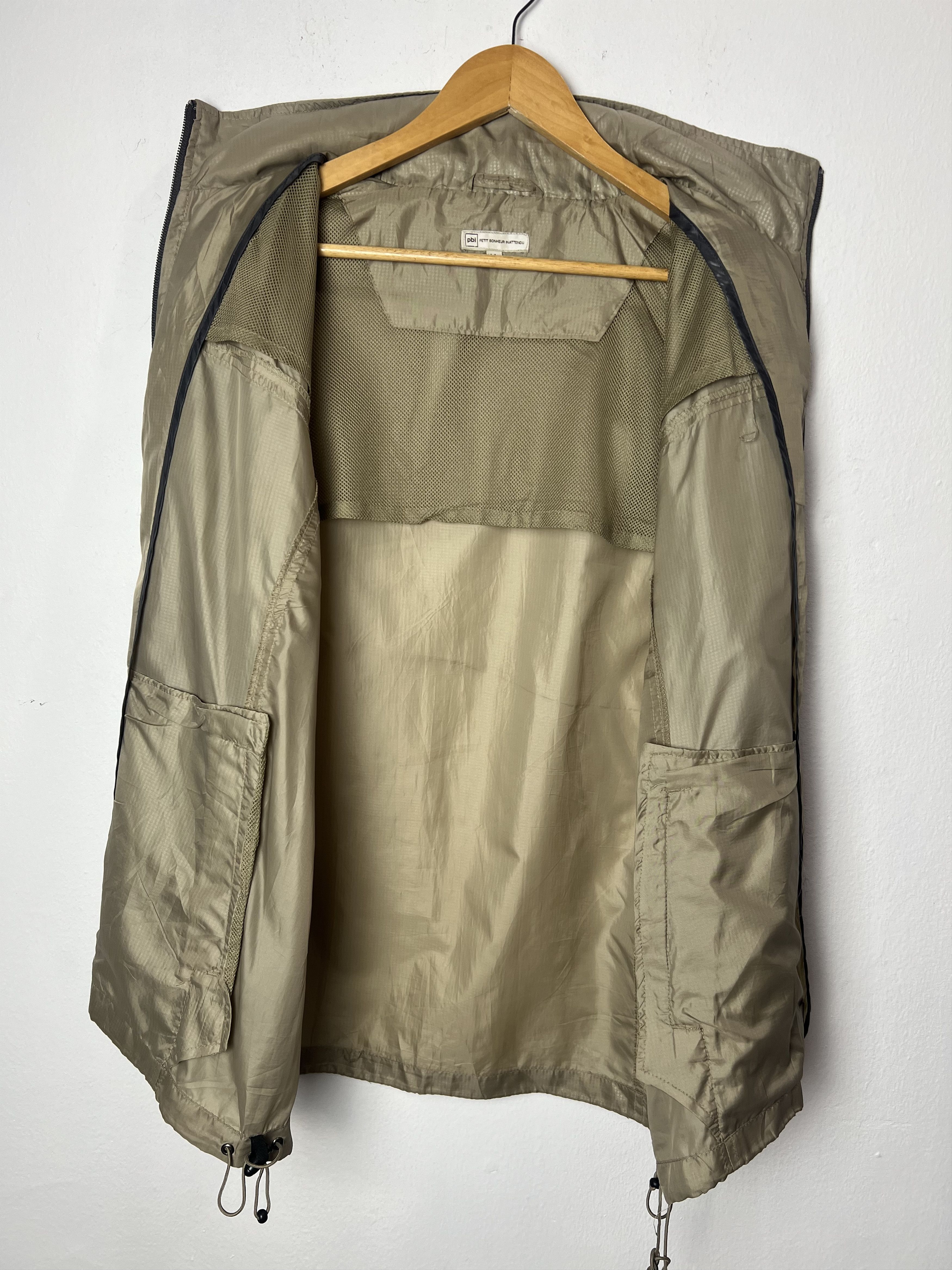 Japanese Brand Petit Bonheur Inattendu Nylon Windbreaker Size US L / EU 52-54 / 3 - 8 Thumbnail