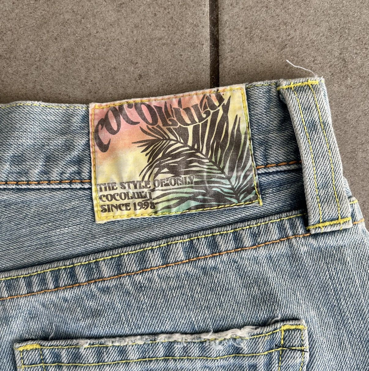 Japanese Brand Vintage CO & LU Iconic Japanese Brand Faded Blue Jeans Size US 26 / EU 42 - 13 Thumbnail