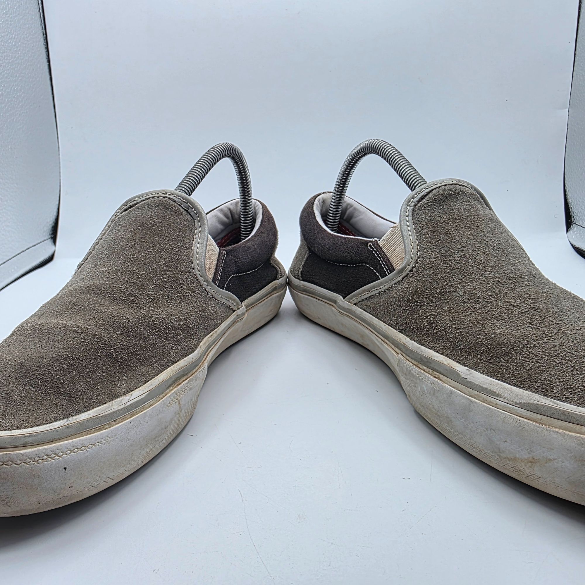 Vans Vans Slip On Skate Shoes Mens Size 8 Gray Casual Walking Sch Size US 8 / EU 41 - 3 Thumbnail