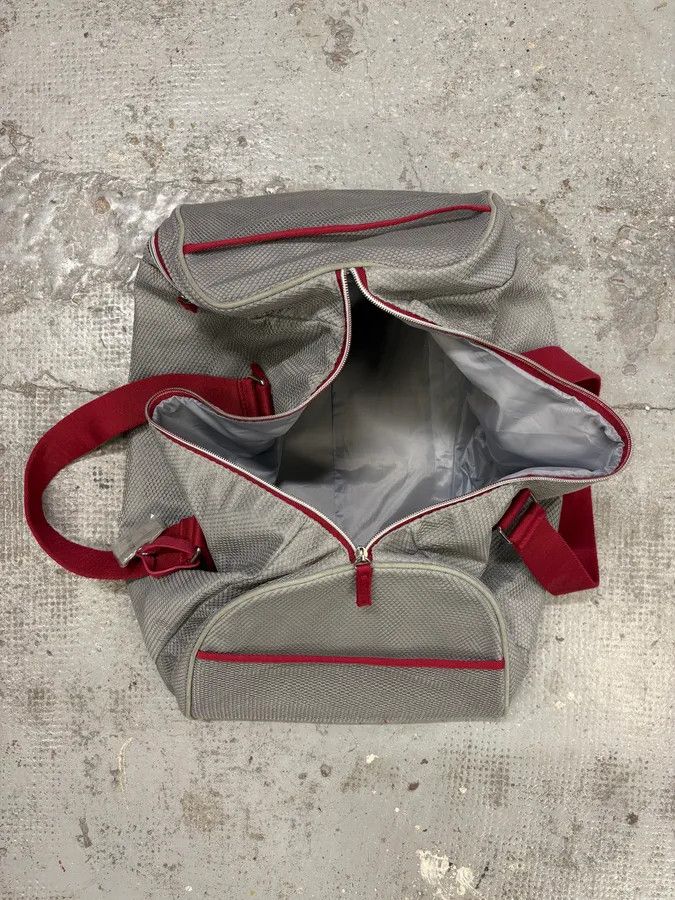 Dolce & Gabbana 2000s Dolce & Gabbana Messenger Red Handle Grey Bag Size ONE SIZE - 6 Thumbnail