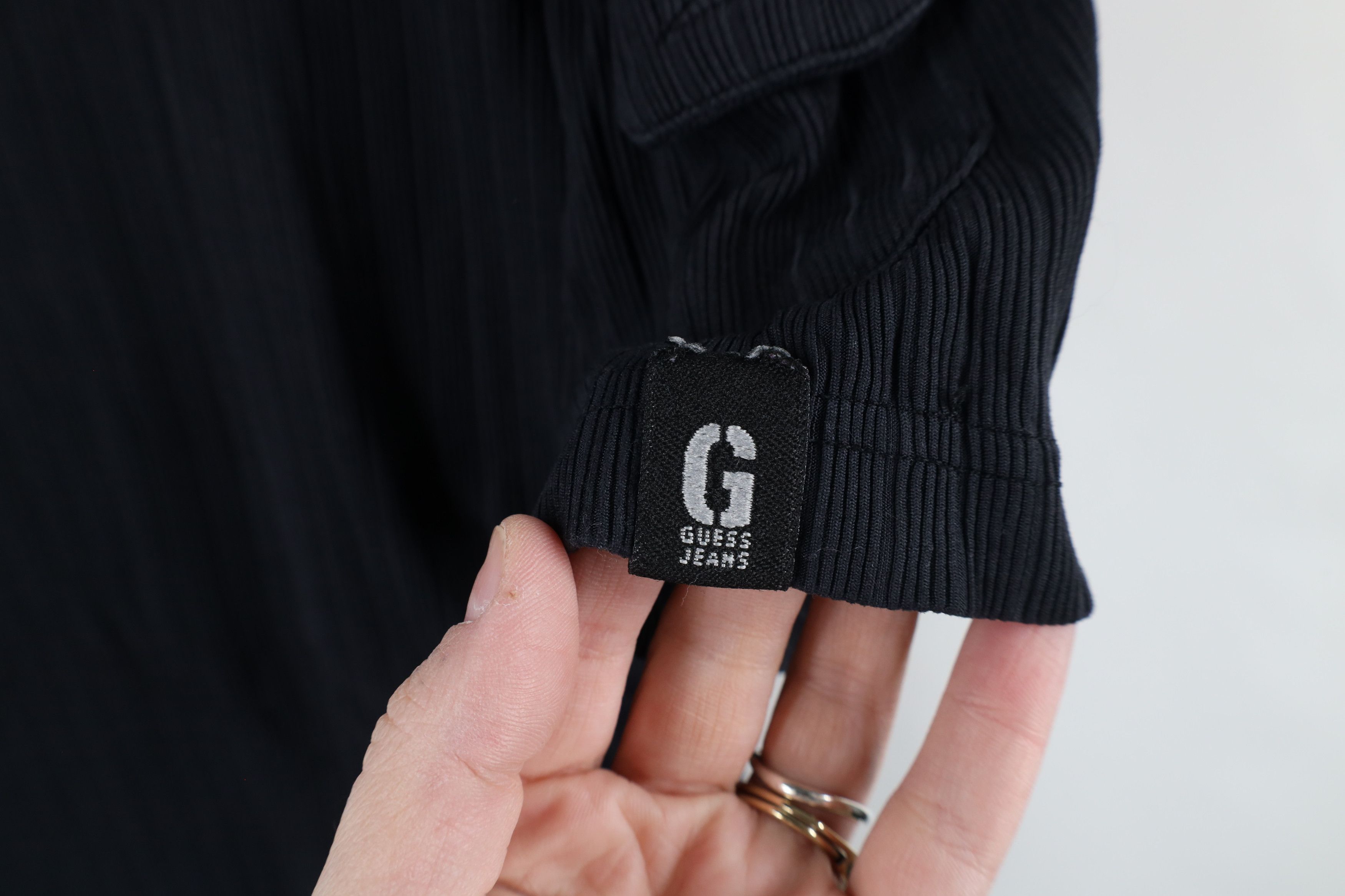 Guess × Vintage Vintage 90s Guess Spell Out Ribbed Knit Pocket T-Shirt Black Size US XL / EU 56 / 4 - 4 Thumbnail