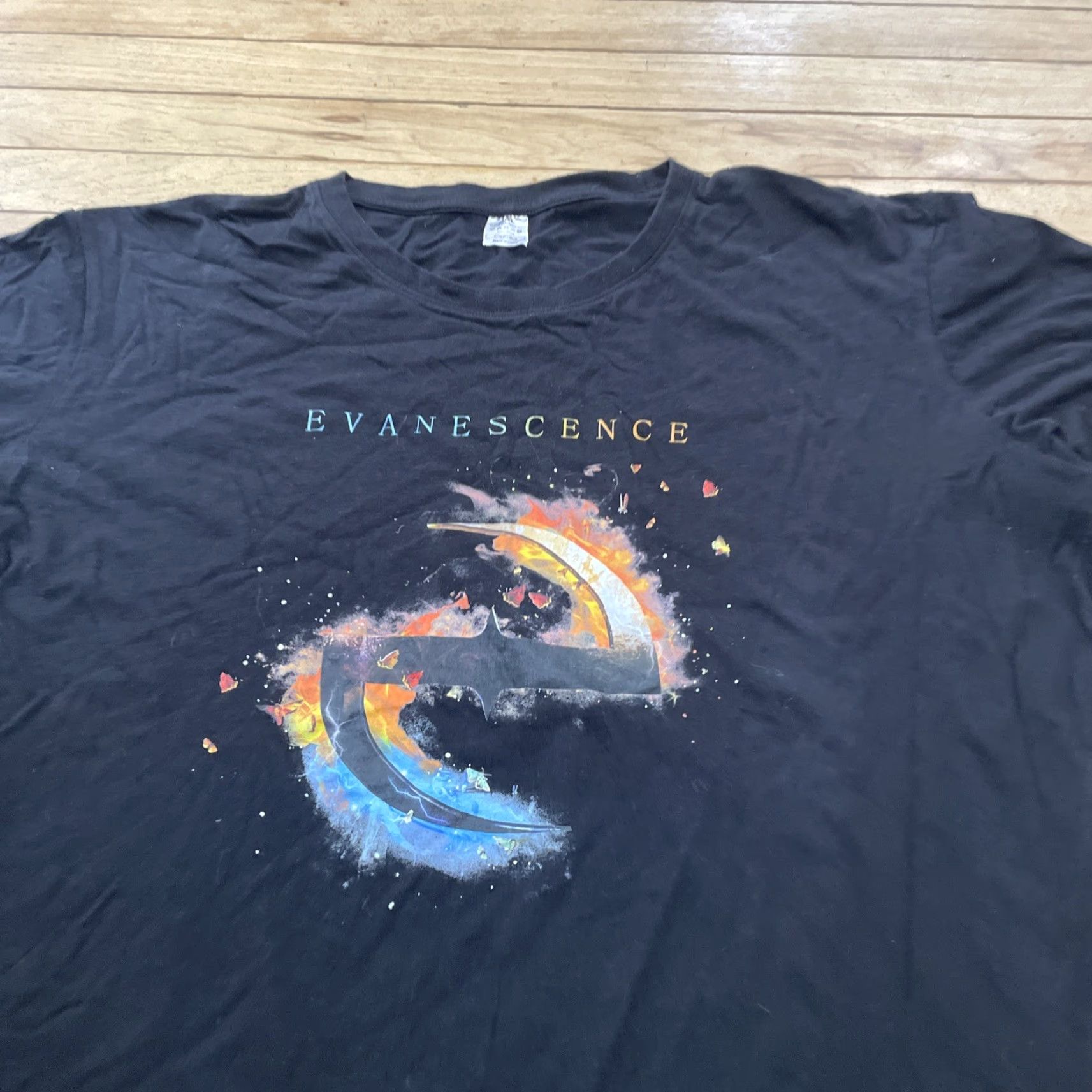 Vintage Evanescence Shirt Music Graphic Tee Adult 5XL Black Y2K Alternative Indie Rock Shirt Men 5XL Evanescence Music Graphic Tee Size US XXL / EU 58 / 5 - 4 Thumbnail
