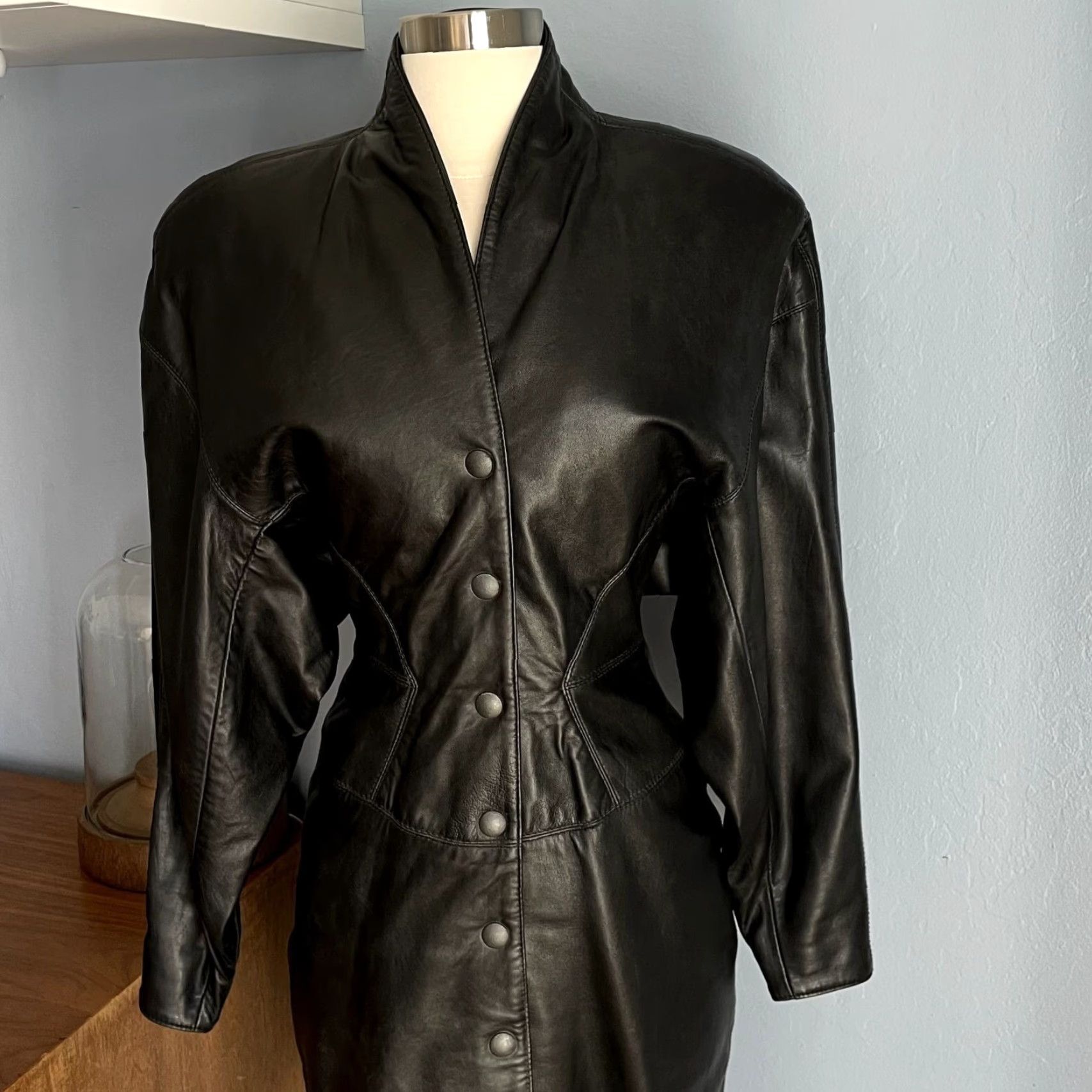 Vintage VINTAGE Michael Hoban Leather Dress Front Snaps Wiggle/Pencil XS/S Black 1980s Glam Rock Womens Size XS / US 0-2 / IT 36-38 - 2 Thumbnail