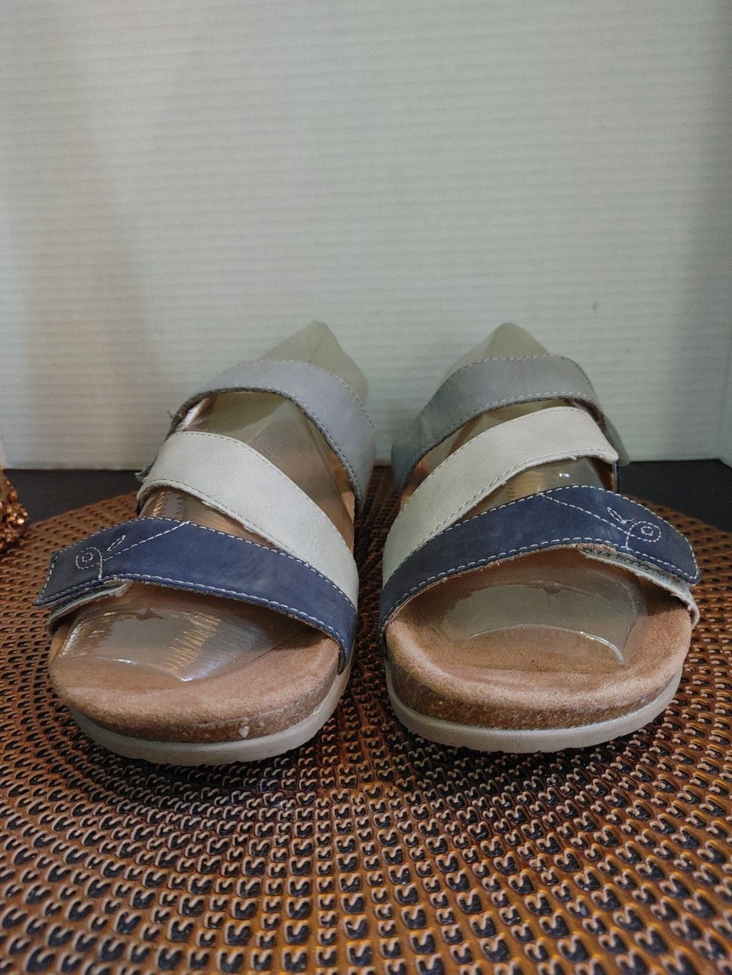 Earth Ragz Earth Origins Ohana Sandals Size 9W Size US 9 / IT 39 - 2 Thumbnail