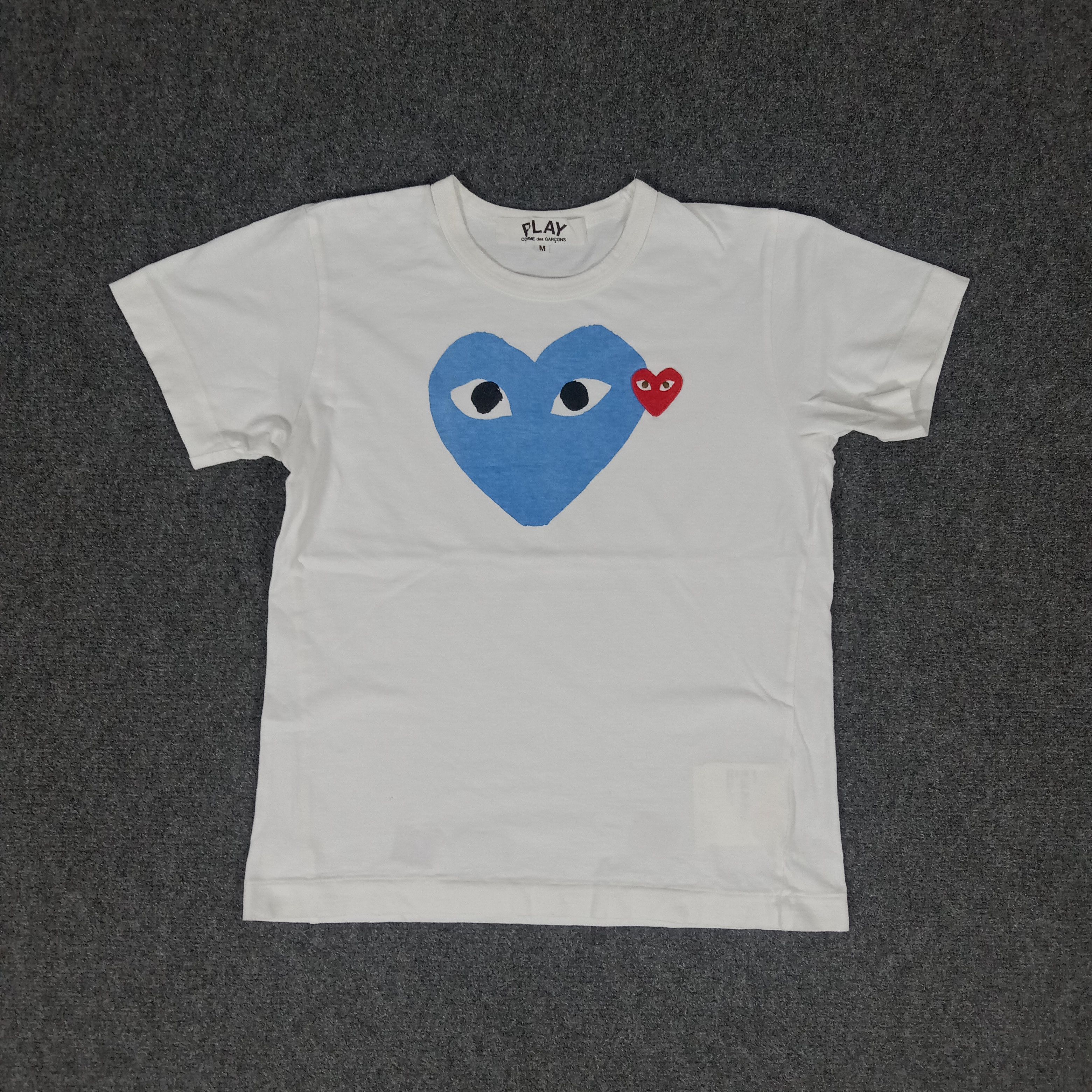 Comme des Garcons × Japanese Brand × Vintage Comme des Garcons Play Japanese Brand Tshirt Size S / US 4 / IT 40 - 1 Thumbnail