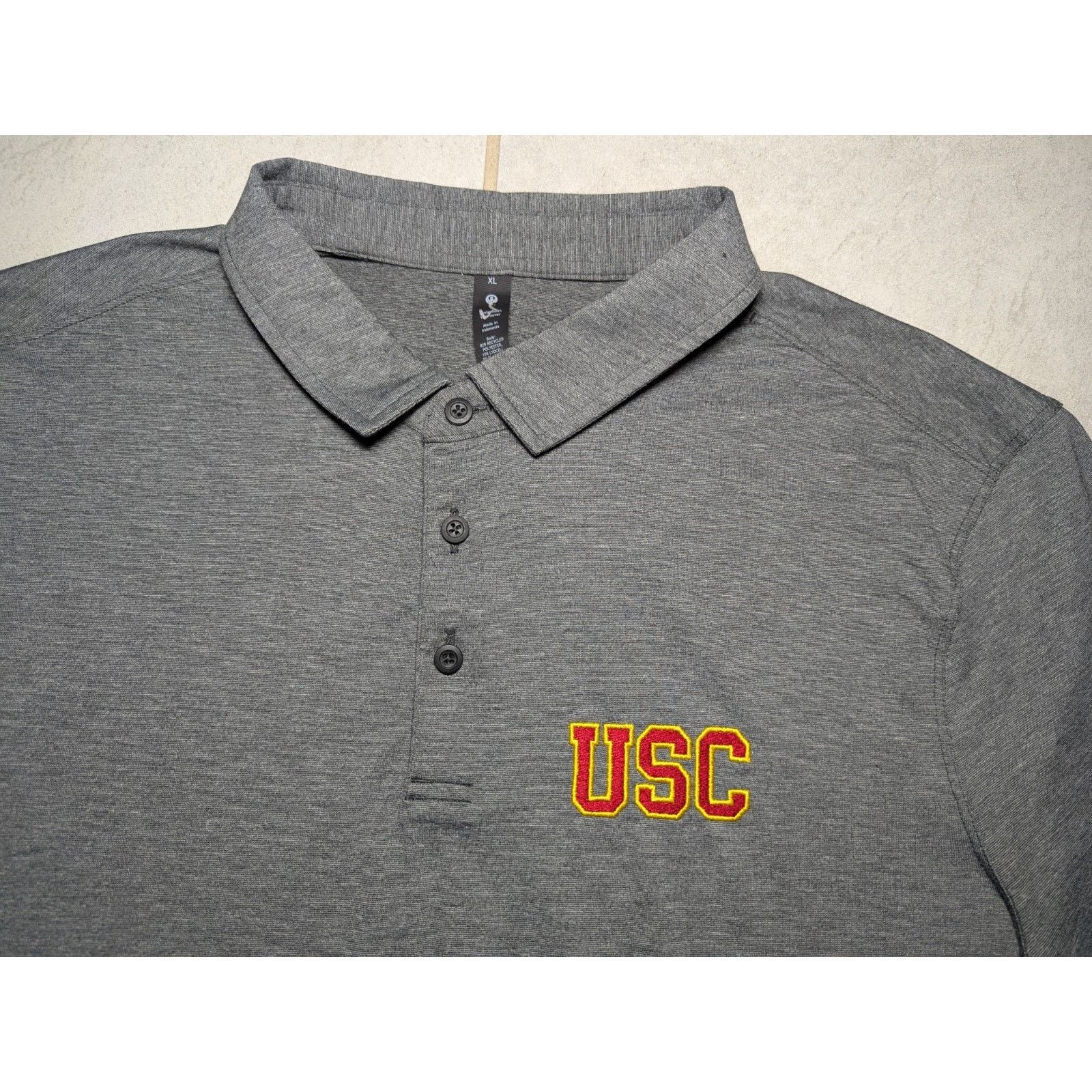 Lululemon Lululemon Men's XL USC Trojans Evolution Polo Shirt Gray Size US XL / EU 56 / 4 - 1 Thumbnail