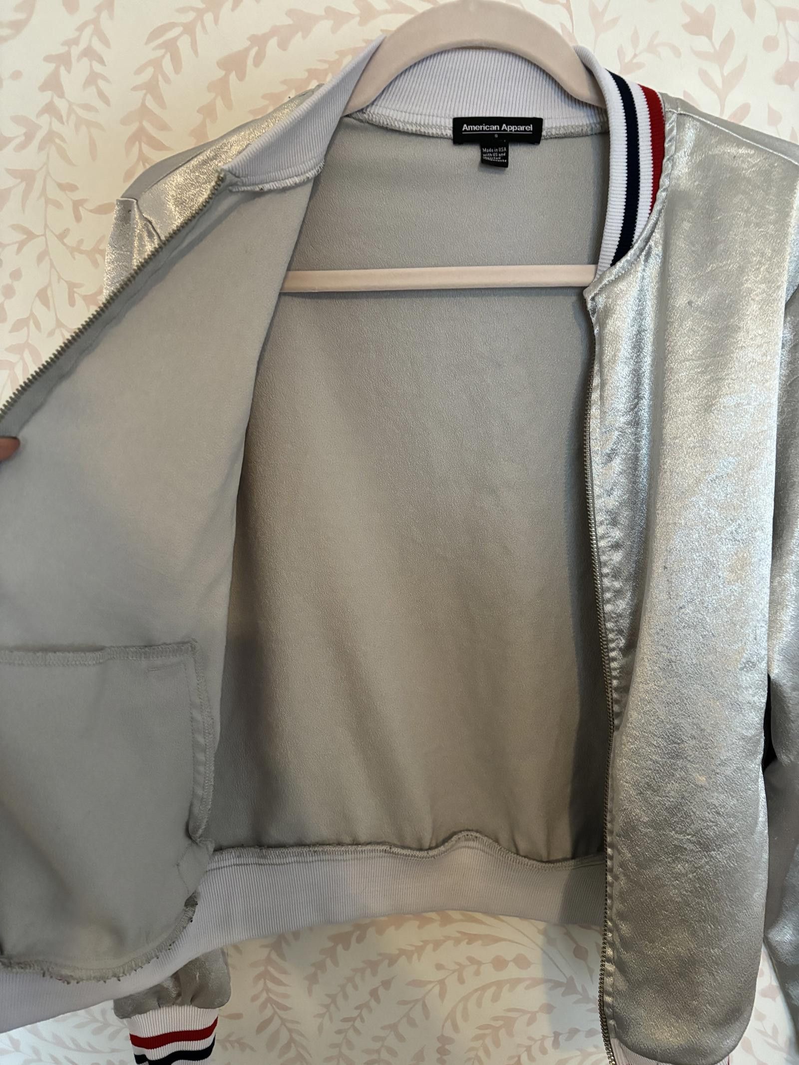 American Apparel Y2K Unisex American Apparel Silver Metallic Bomber Jacket Size S / US 4 / IT 40 - 3 Thumbnail