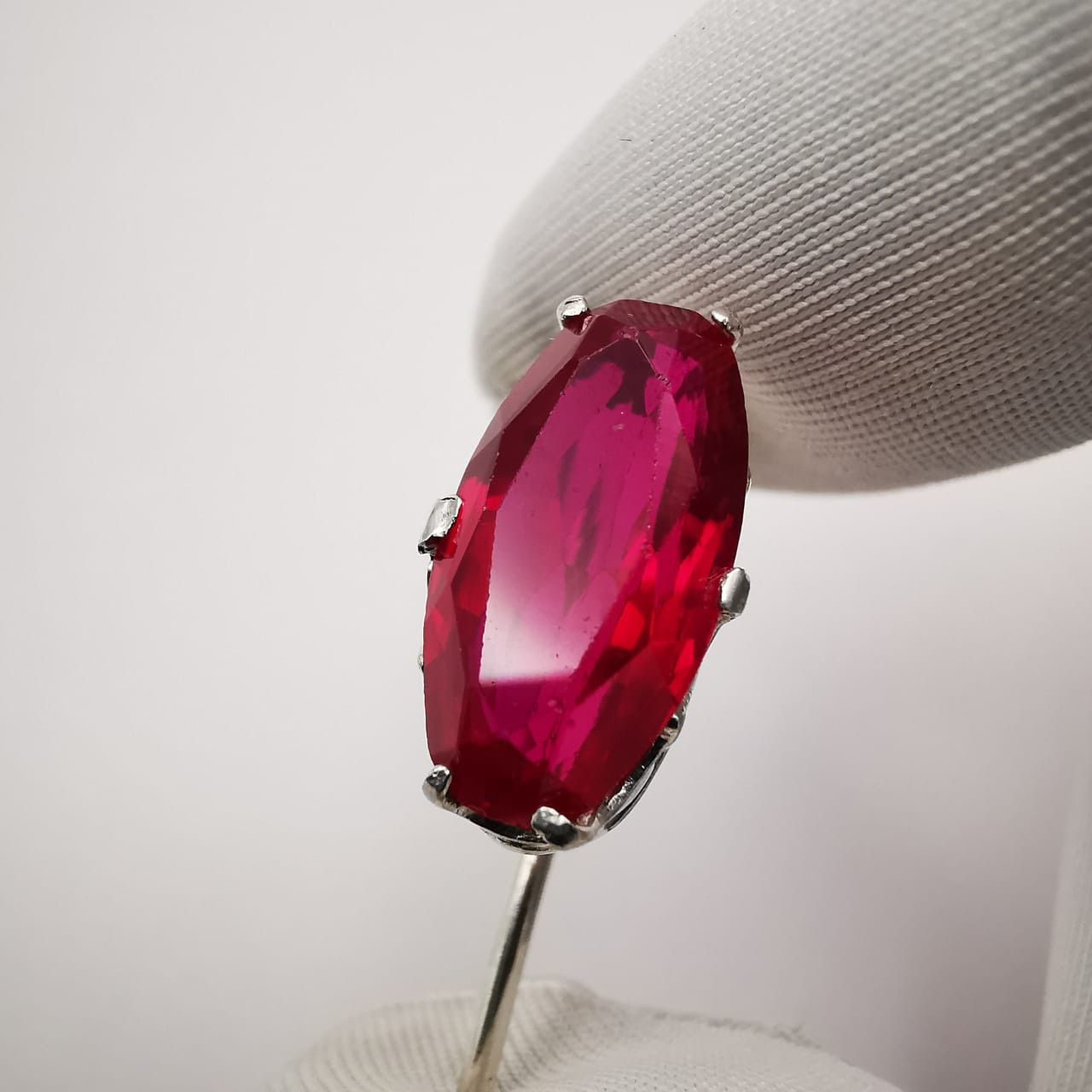 Vintage Vintage Delicate Earrings 925 Sterling Silver, Jewelry, Ruby Size ONE SIZE - 2 Thumbnail