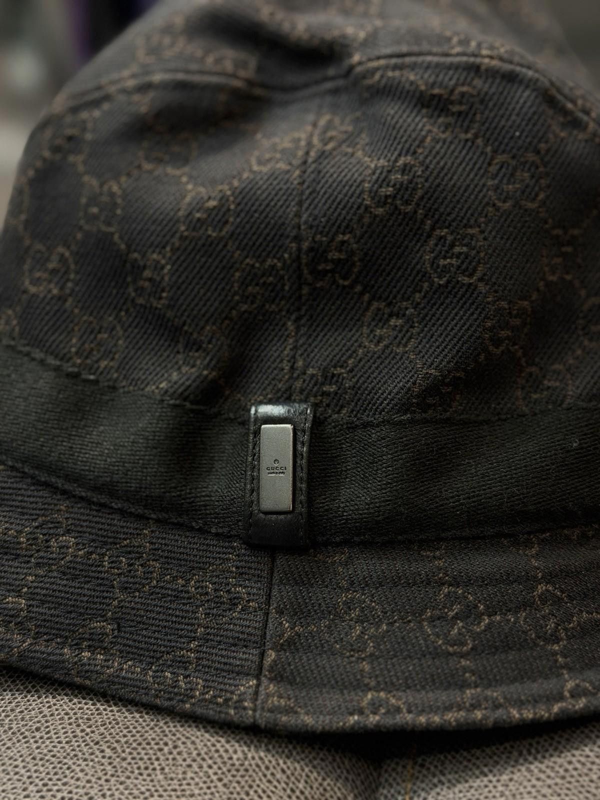 Gucci Authentic Gucci Bucket Hat Vintage Black Canvas Size L Size ONE SIZE - 4 Thumbnail