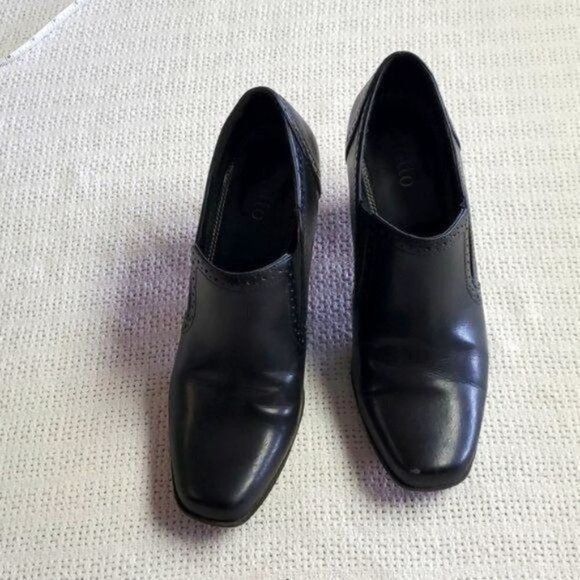 Vintage Rialto Hand Tooled Black 3" Heeled Sz 8.5 Bootie Size US 8.5 / IT 38.5 - 1 Thumbnail