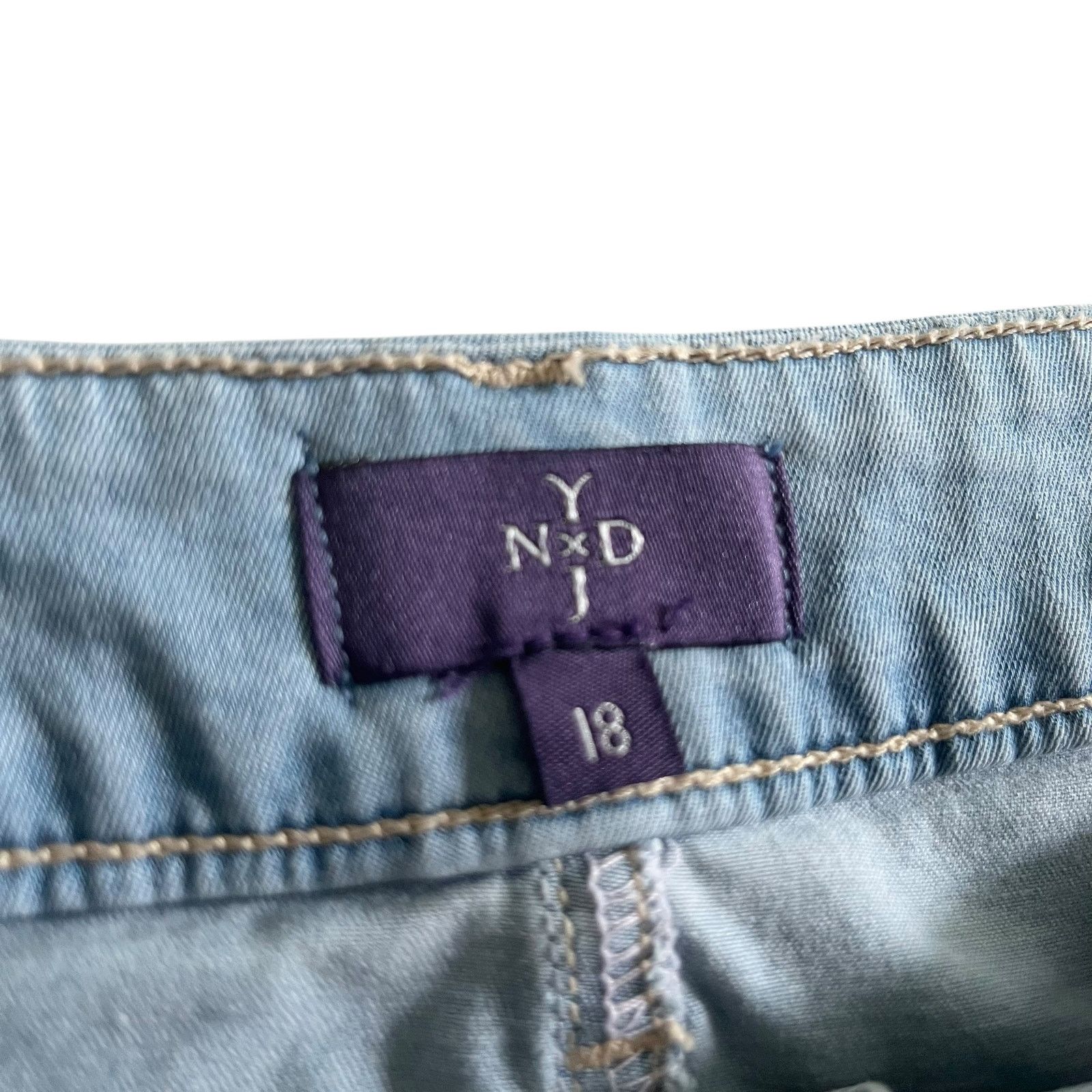 NYDJ NYDJ Light Blue Denim Five Pocket Midi Skirt Plus Size 18 Size 40" / US 18 - 3 Thumbnail