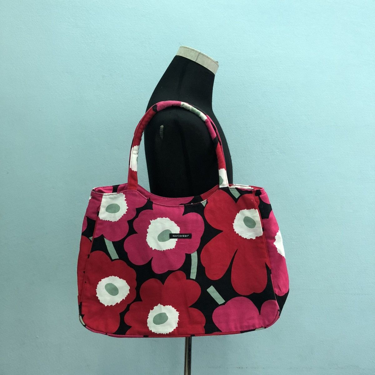 Marimekko ‼️YES‼️ MARIMEKKO BIG FLOWERS PRINTED CANVAS TOTE BAG Size ONE SIZE - 13 Thumbnail