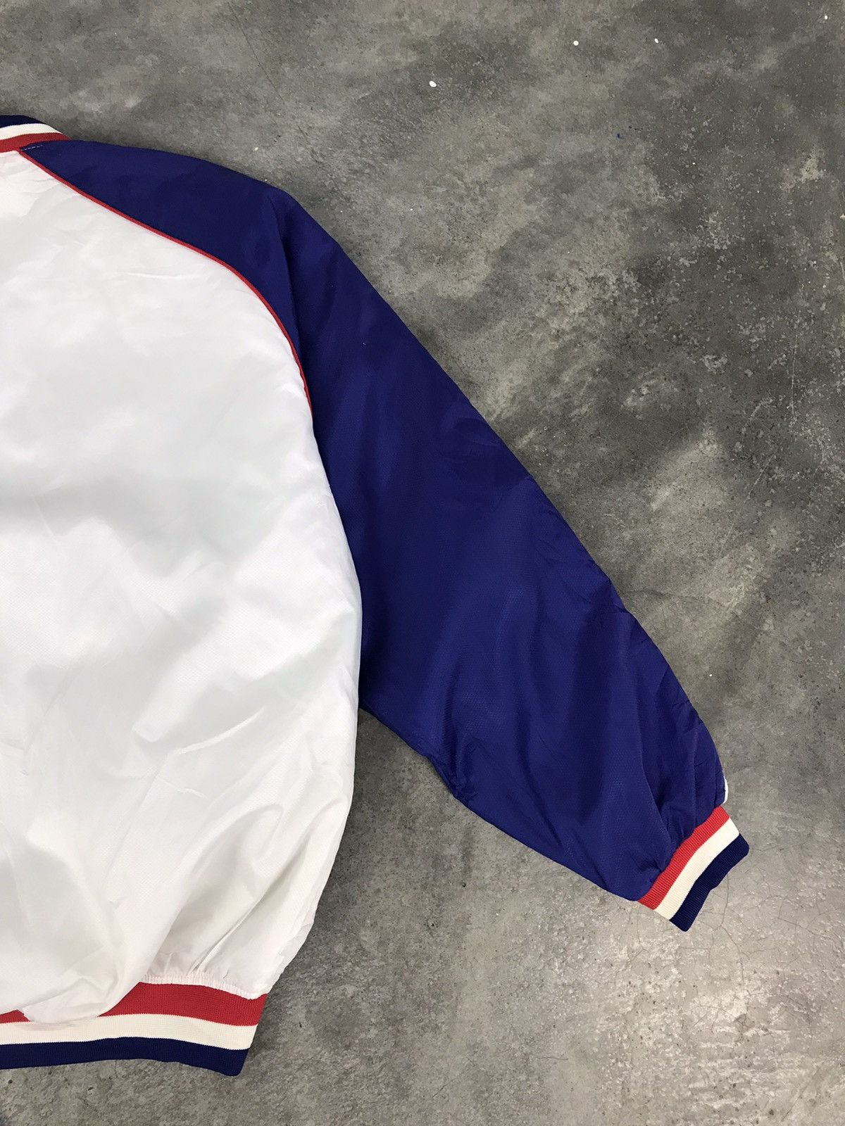 Vintage Vintage Baseball Team Nylon Windbreaker Pullover Size US M / EU 48-50 / 2 - 7 Thumbnail