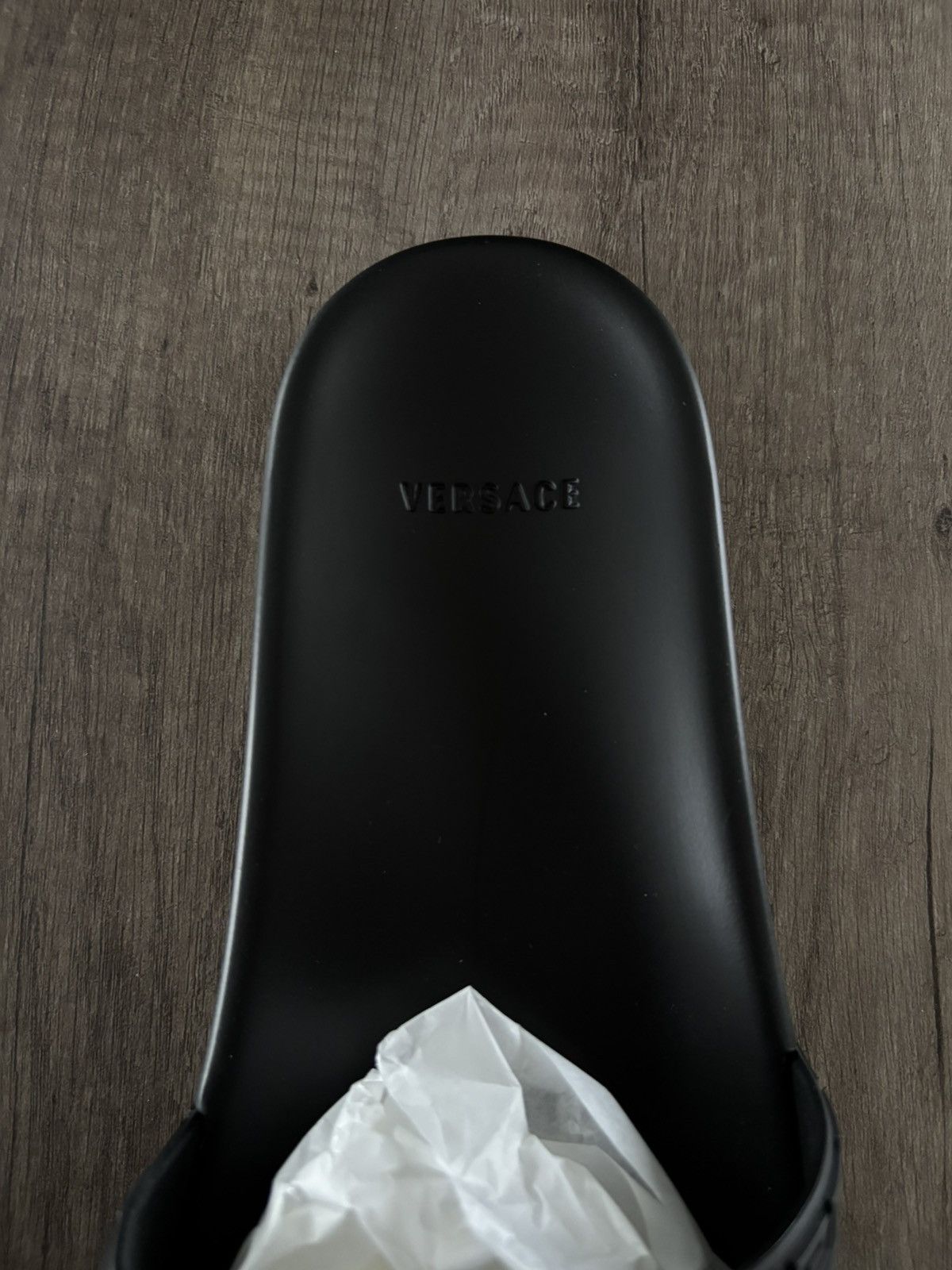 Versace Versace Palazzo Medusa Pool Slides Black Size 44 Authentic Size US 10 / EU 43 - 6 Thumbnail